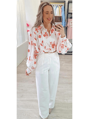 Blusa curta com manga larga 