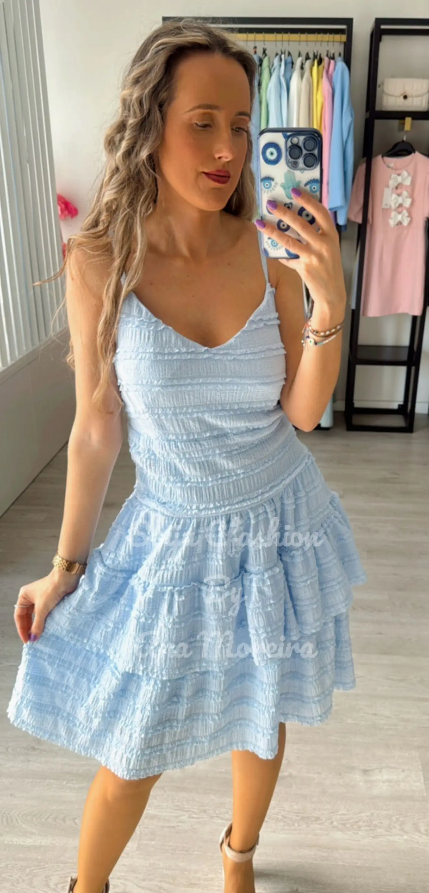 Vestido com Folhos  4