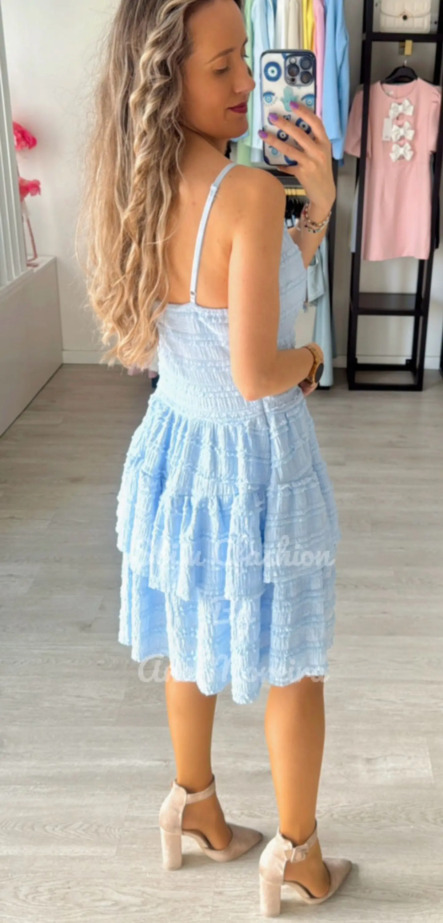 Vestido com Folhos  3