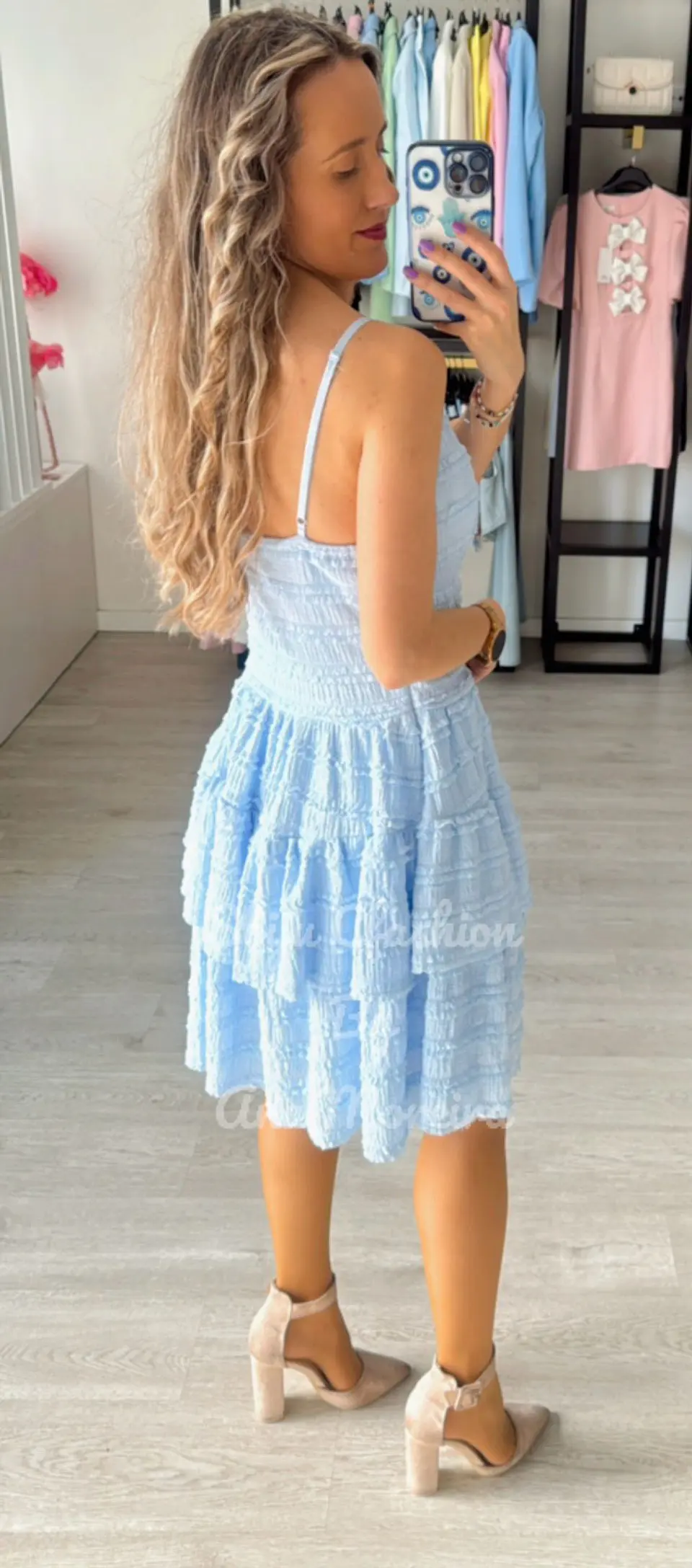 Vestido com Folhos  3