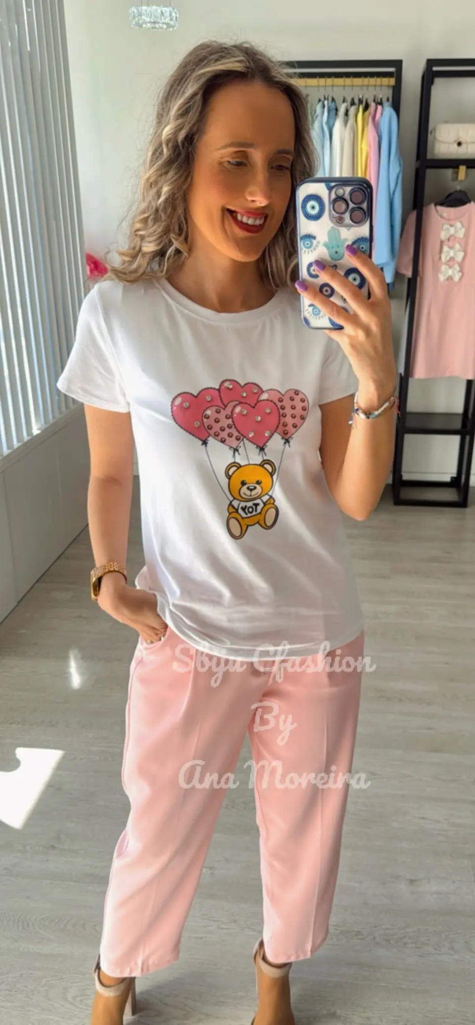 T-shirt “Urso com Balões em Forma de Coração”  2