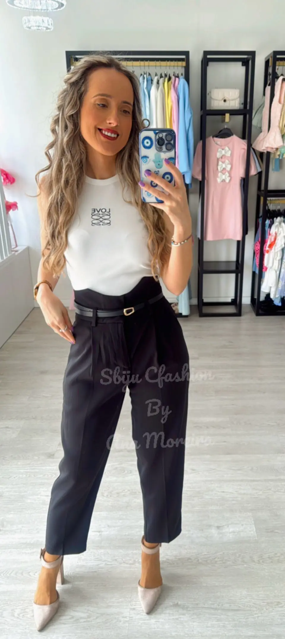 Calça de Cinta Subida com Cinto Incluído 3