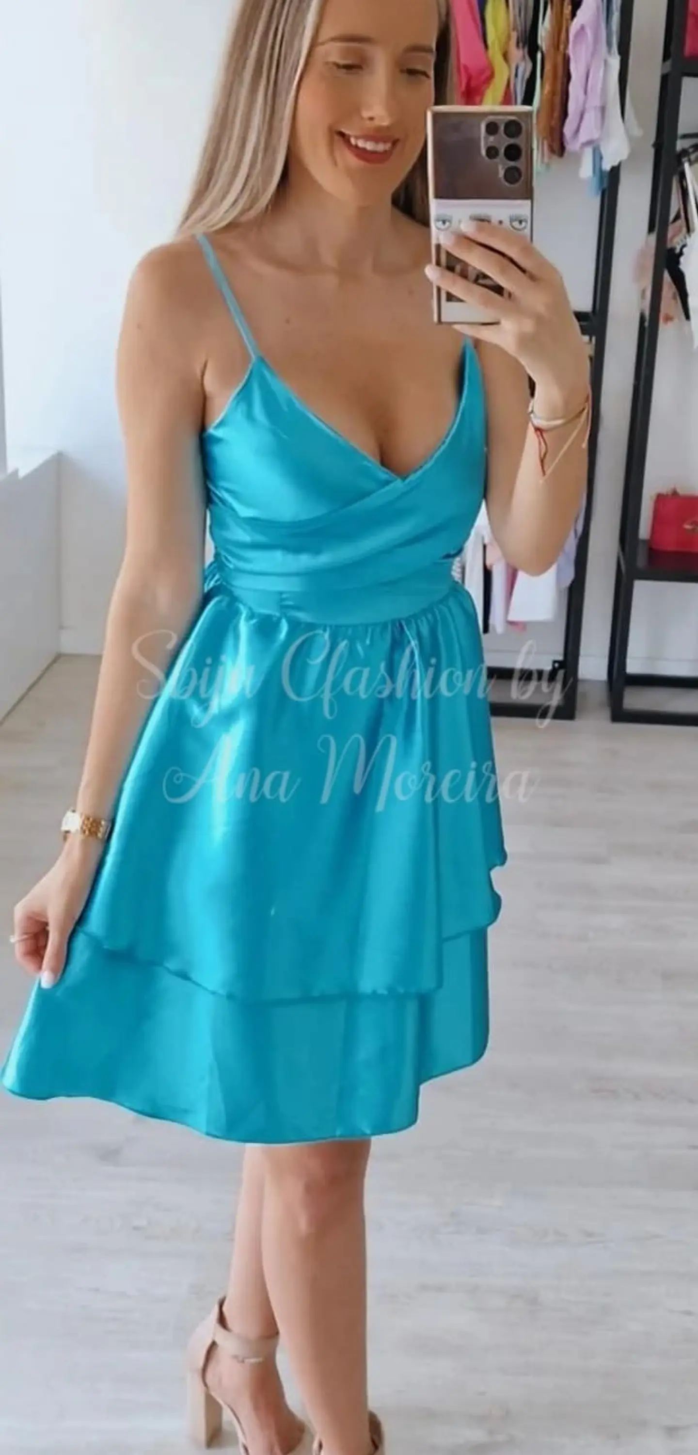 Vestido Acetinado com Folho  3