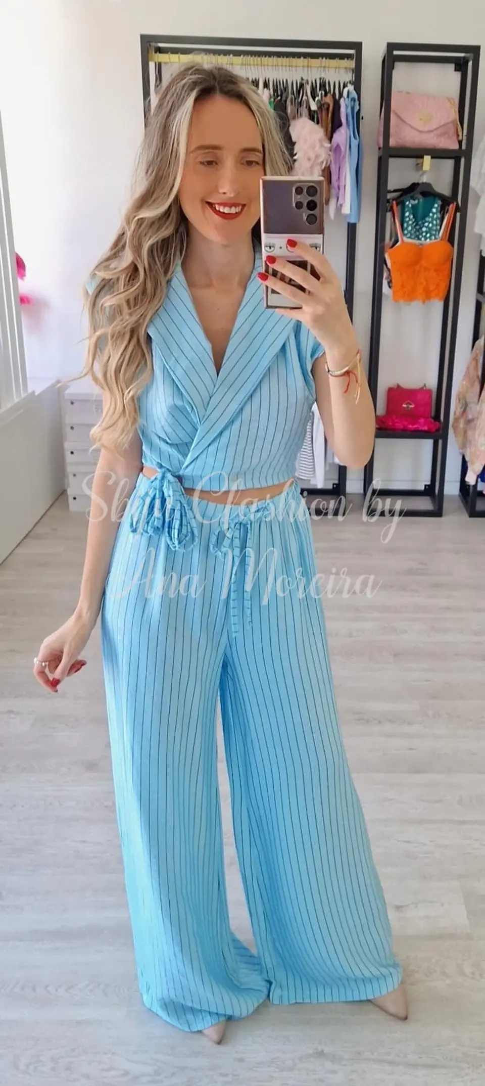 Conjunto Colete e Calça com Riscas - Tamanho Único 3