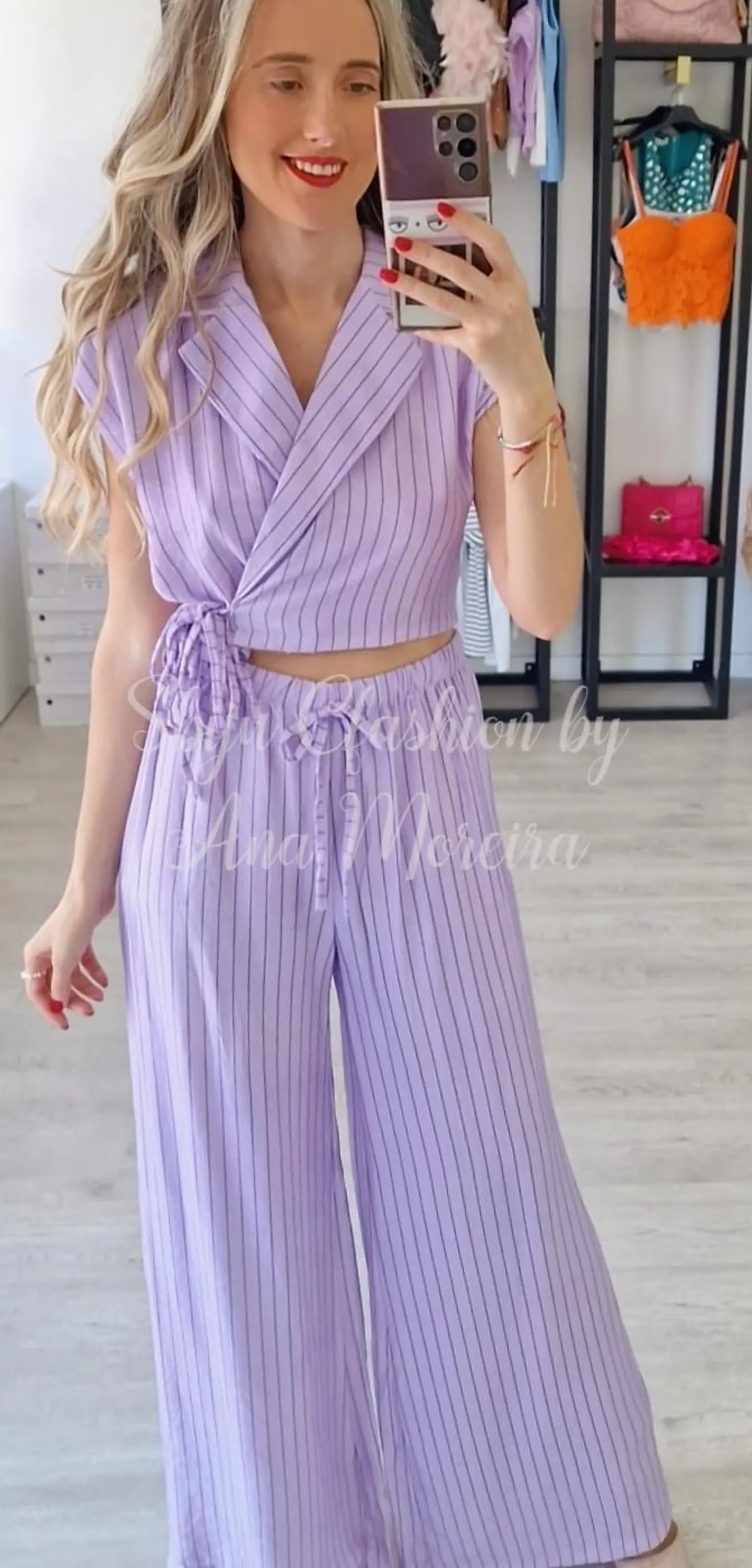 Conjunto Colete e Calça com Riscas - Tamanho Único 6