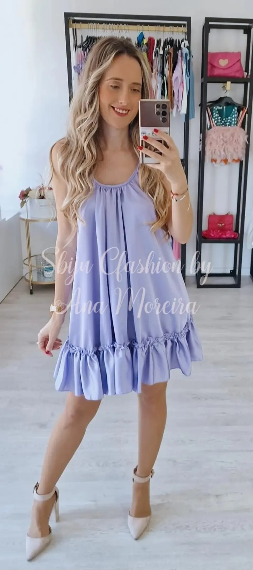Vestido acetinado de alças com folho 2