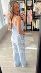 Conjunto de top e calça com detalhe de abertura no peito - Vorschaubild 12