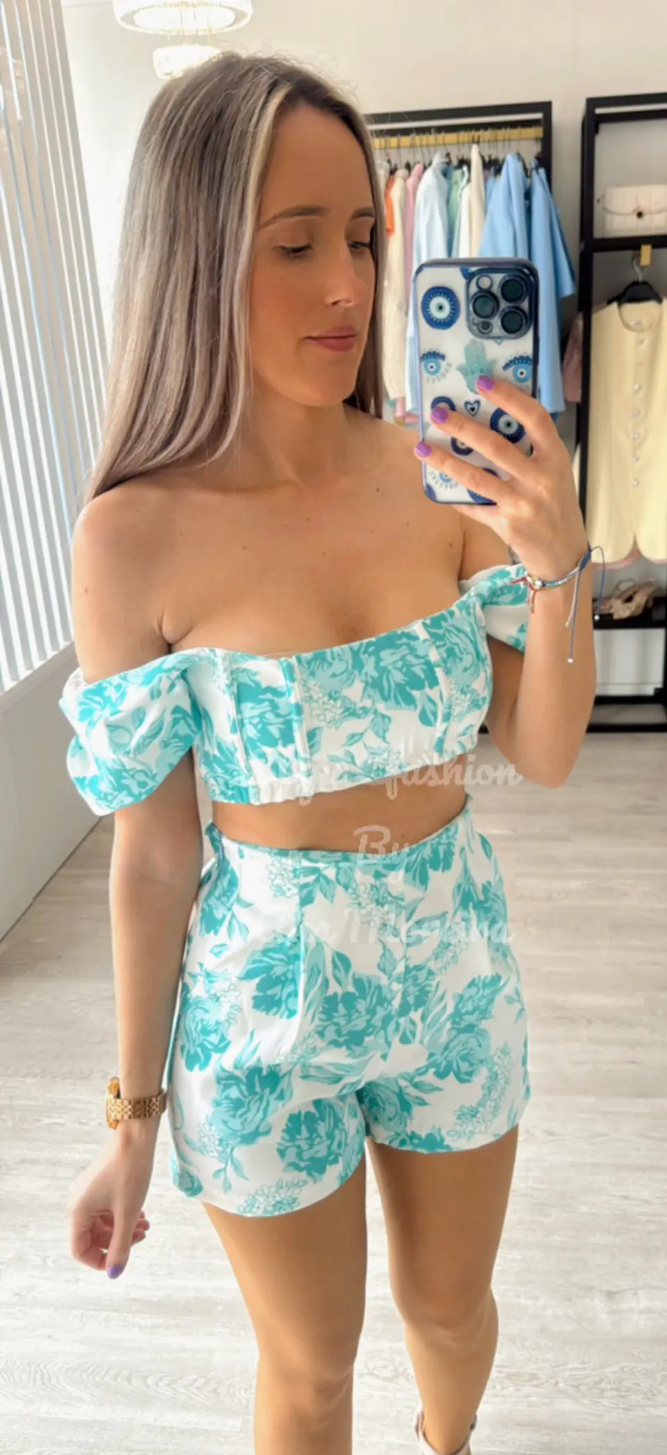 Conjunto estampado de top e calção 11