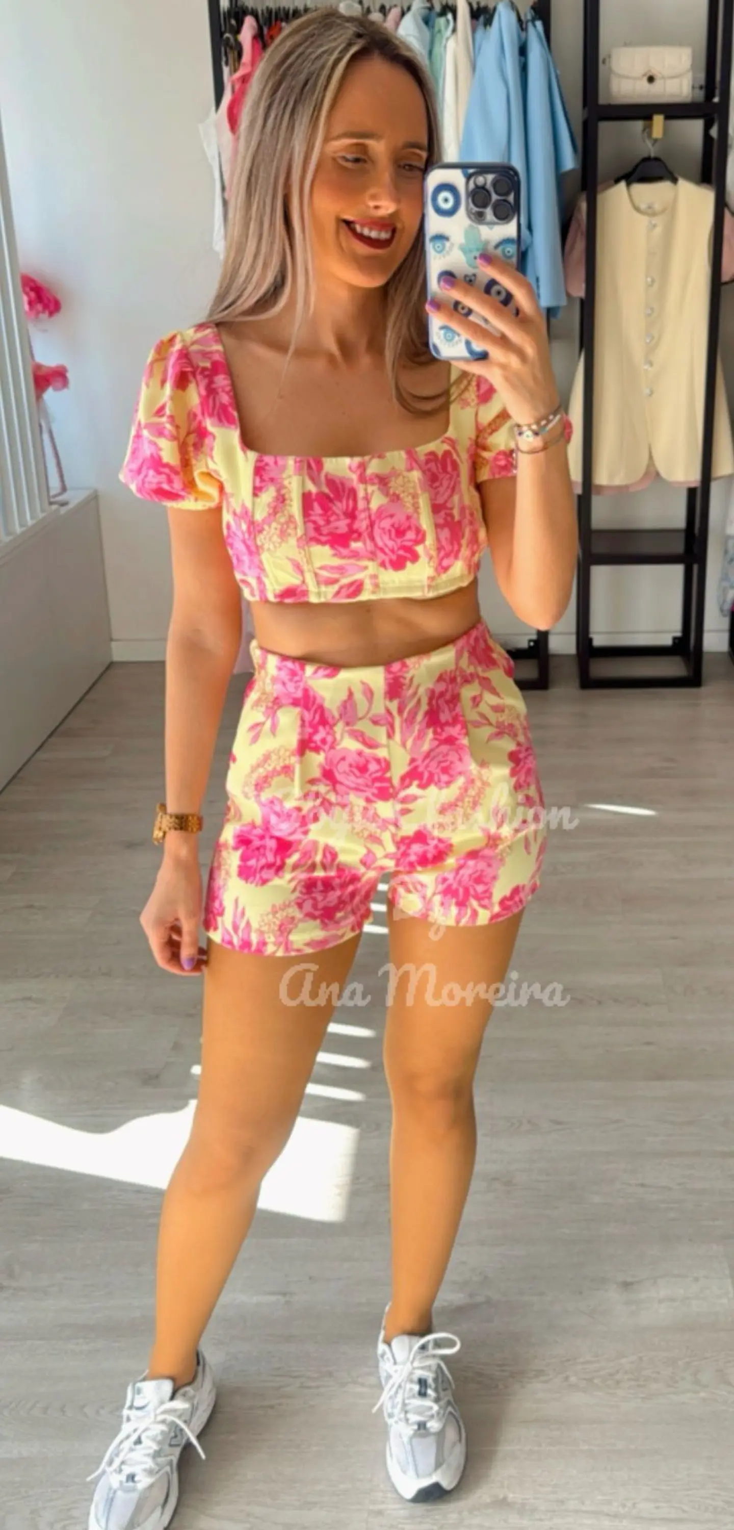 Conjunto estampado de top e calção 7