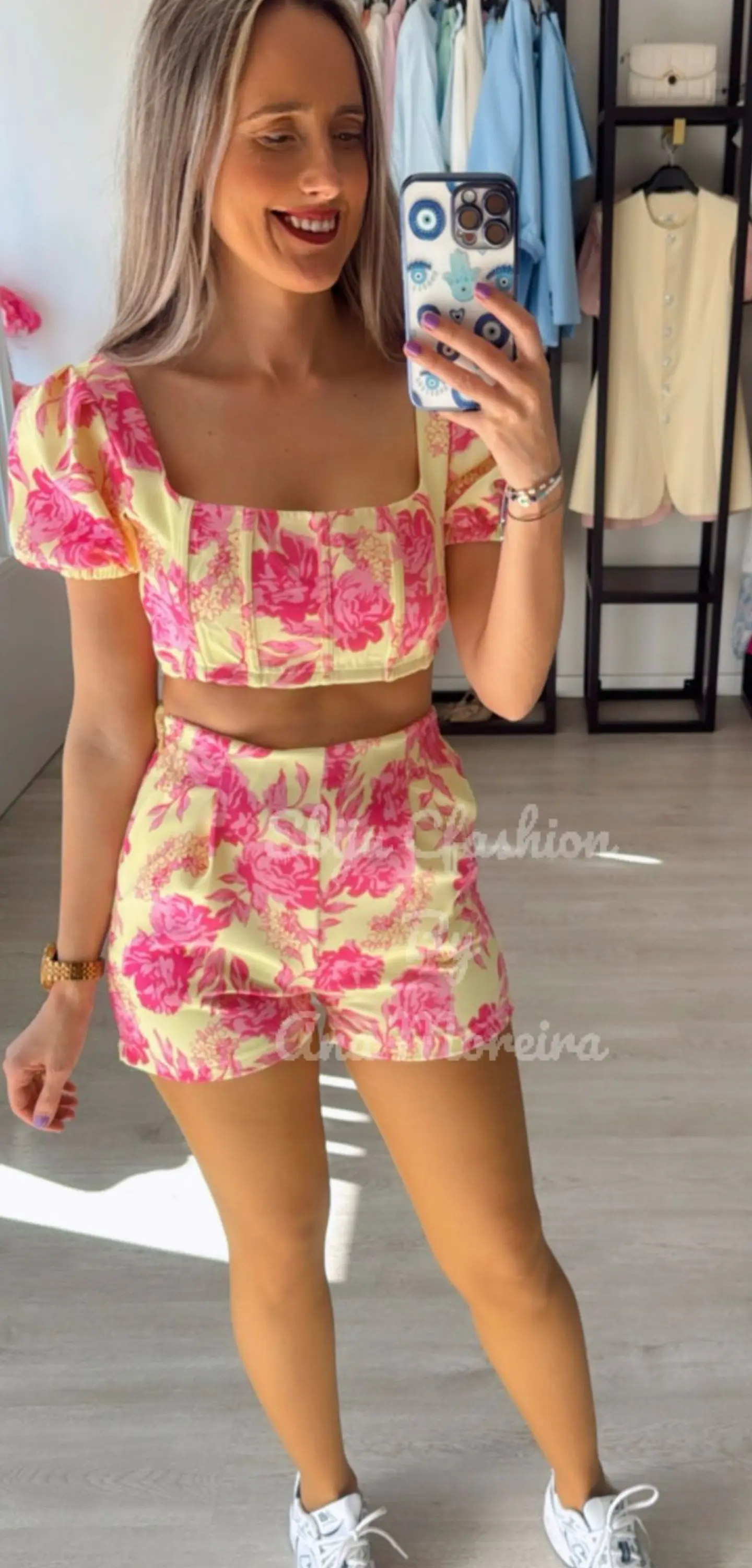 Conjunto estampado de top e calção 4