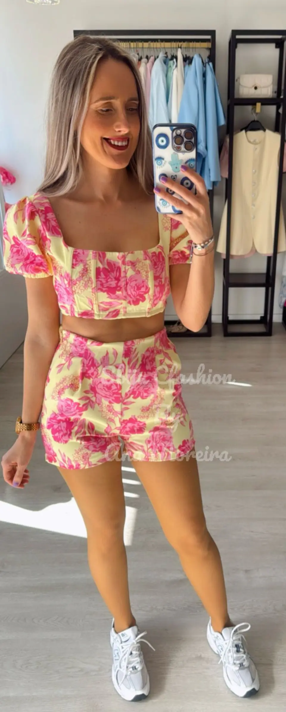 Conjunto estampado de top e calção 4