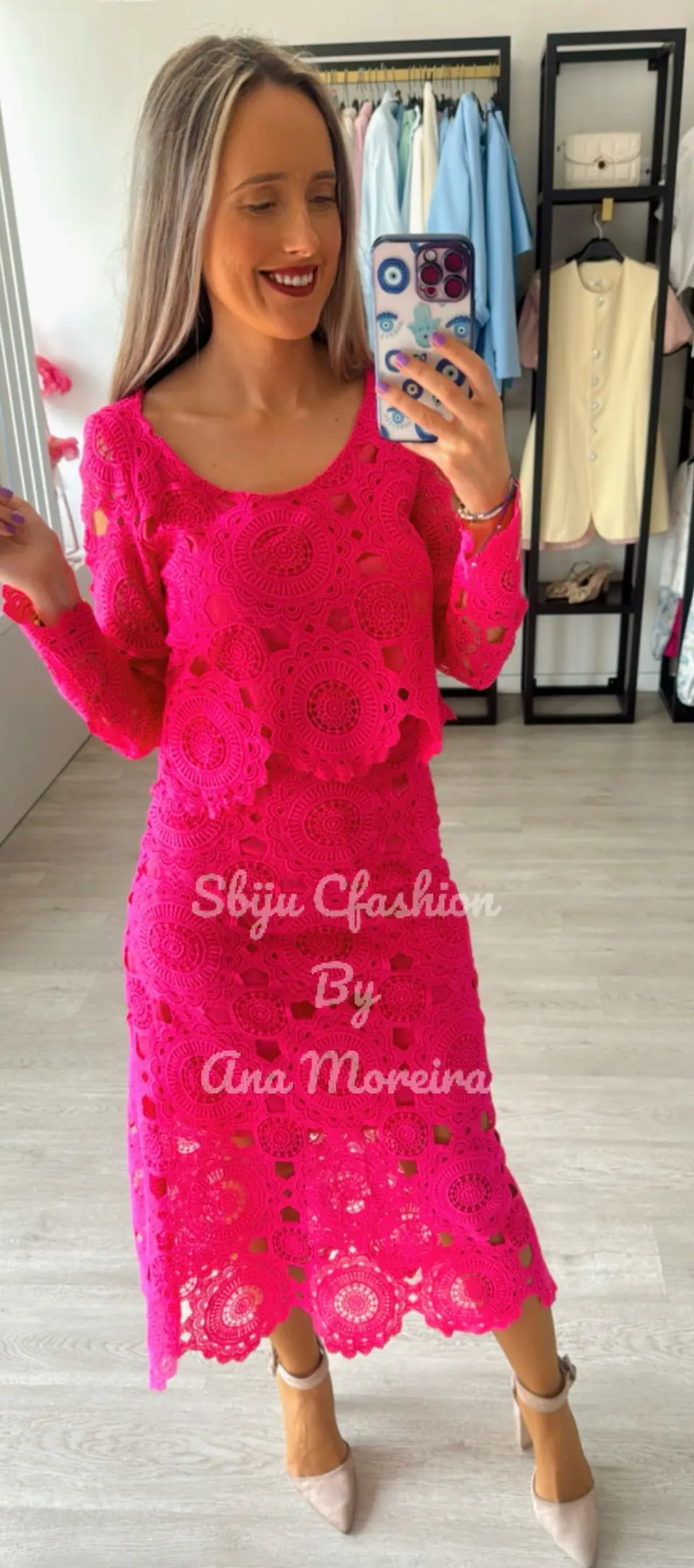Conjunto de saia e blusa em renda 4