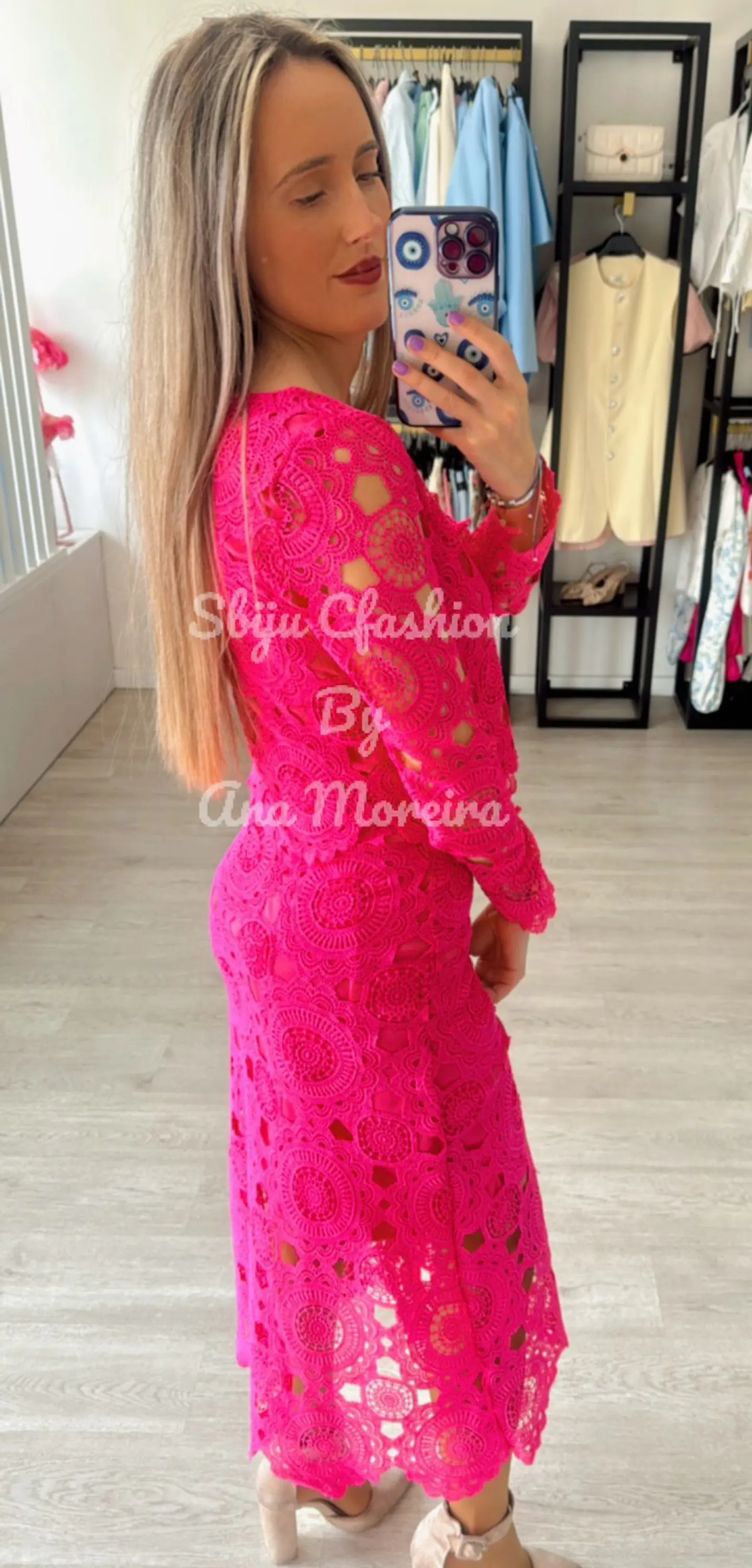 Conjunto de saia e blusa em renda 7