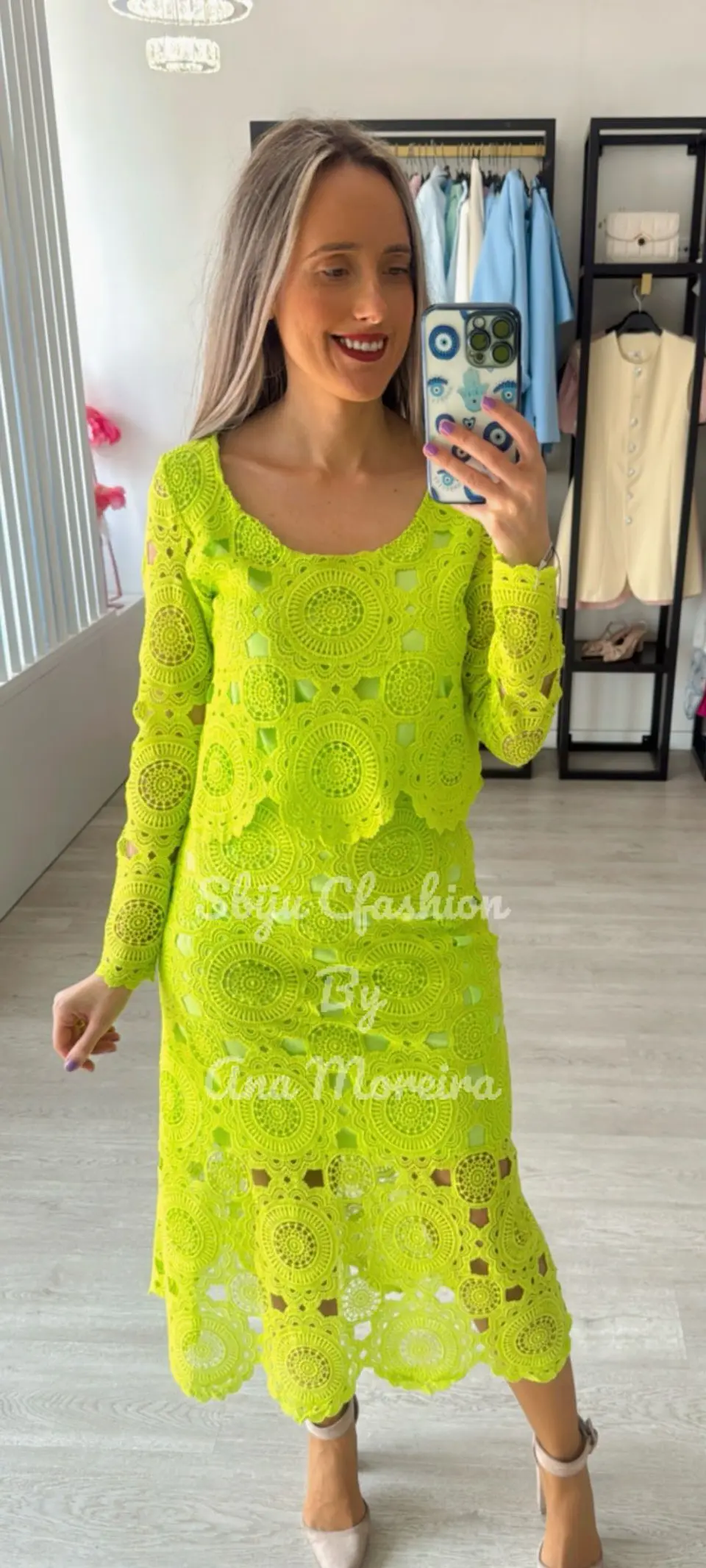 Conjunto de saia e blusa em renda 11