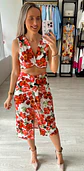 Conjunto Top e Saia Estampado com Flores Vermelhas - Vorschaubild 1