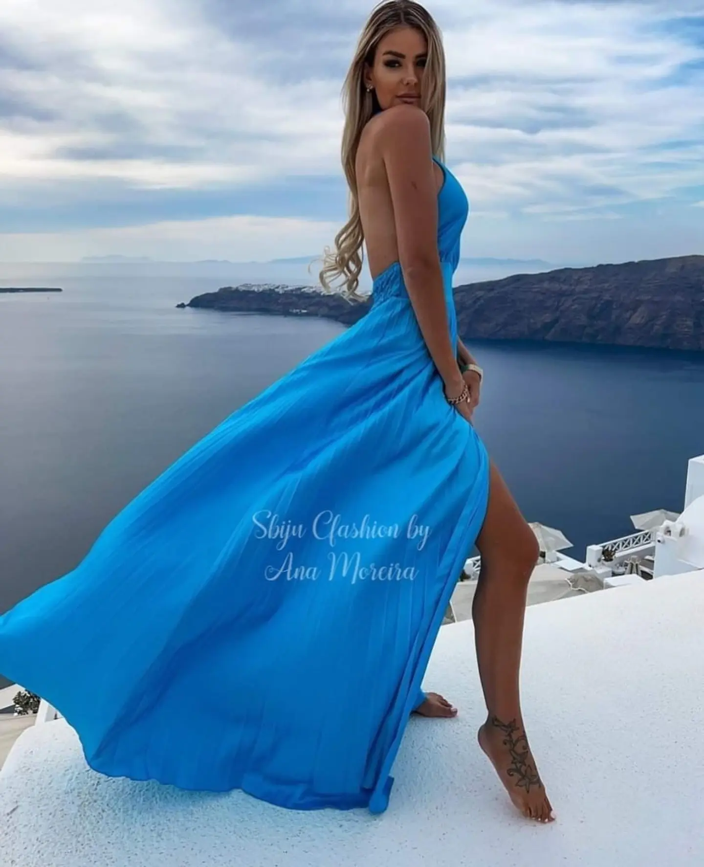 Vestido Acetinado com Racha 2