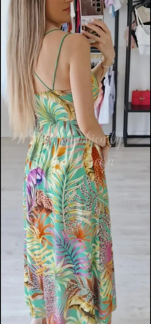 Vestido de Dupla Alça Florido com Abertura na Barriga