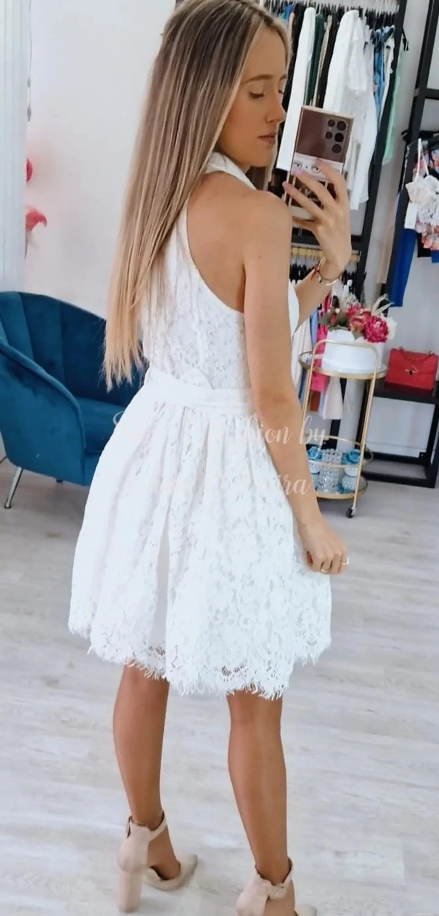 Vestido em renda com cinto 2