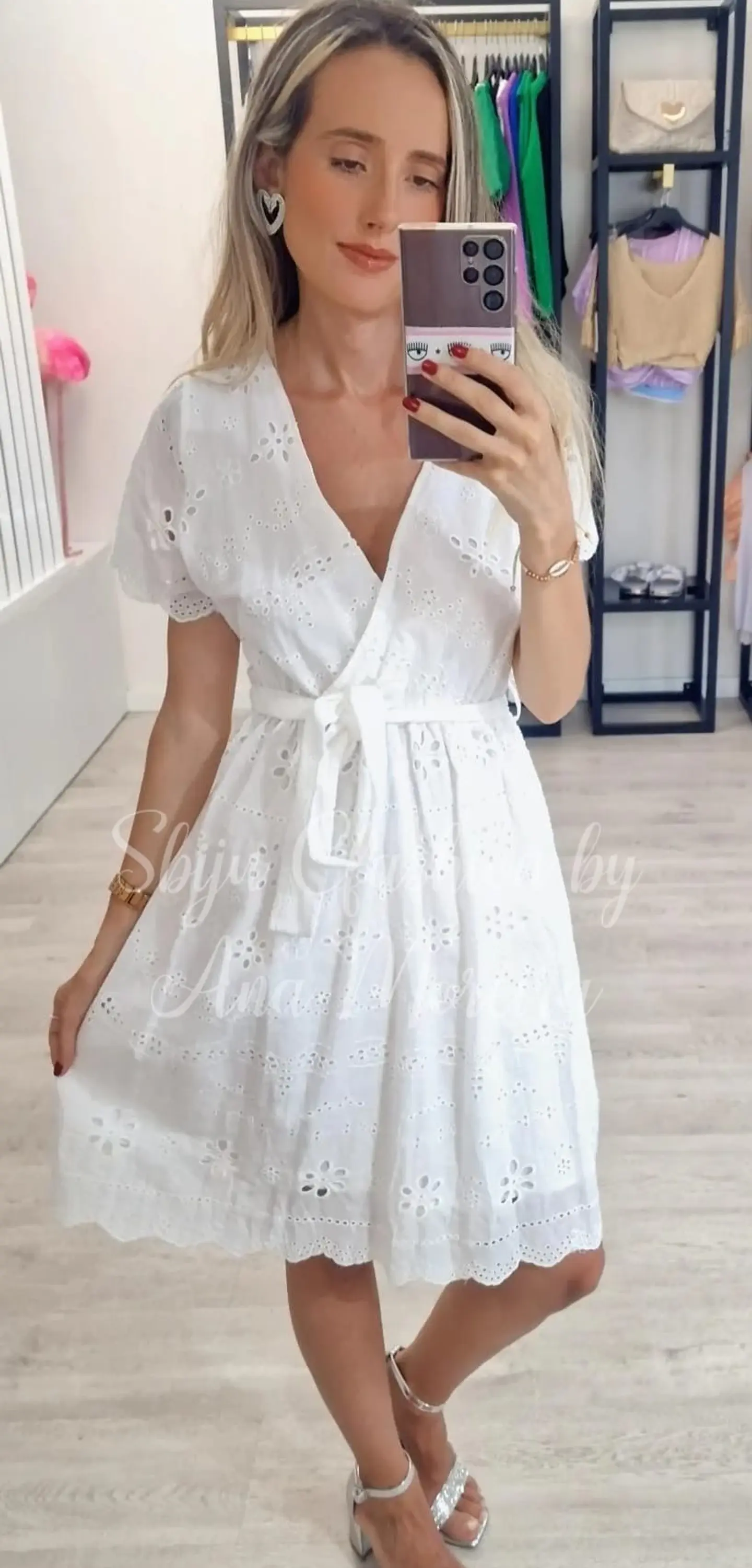 Vestido em bordado inglês 3