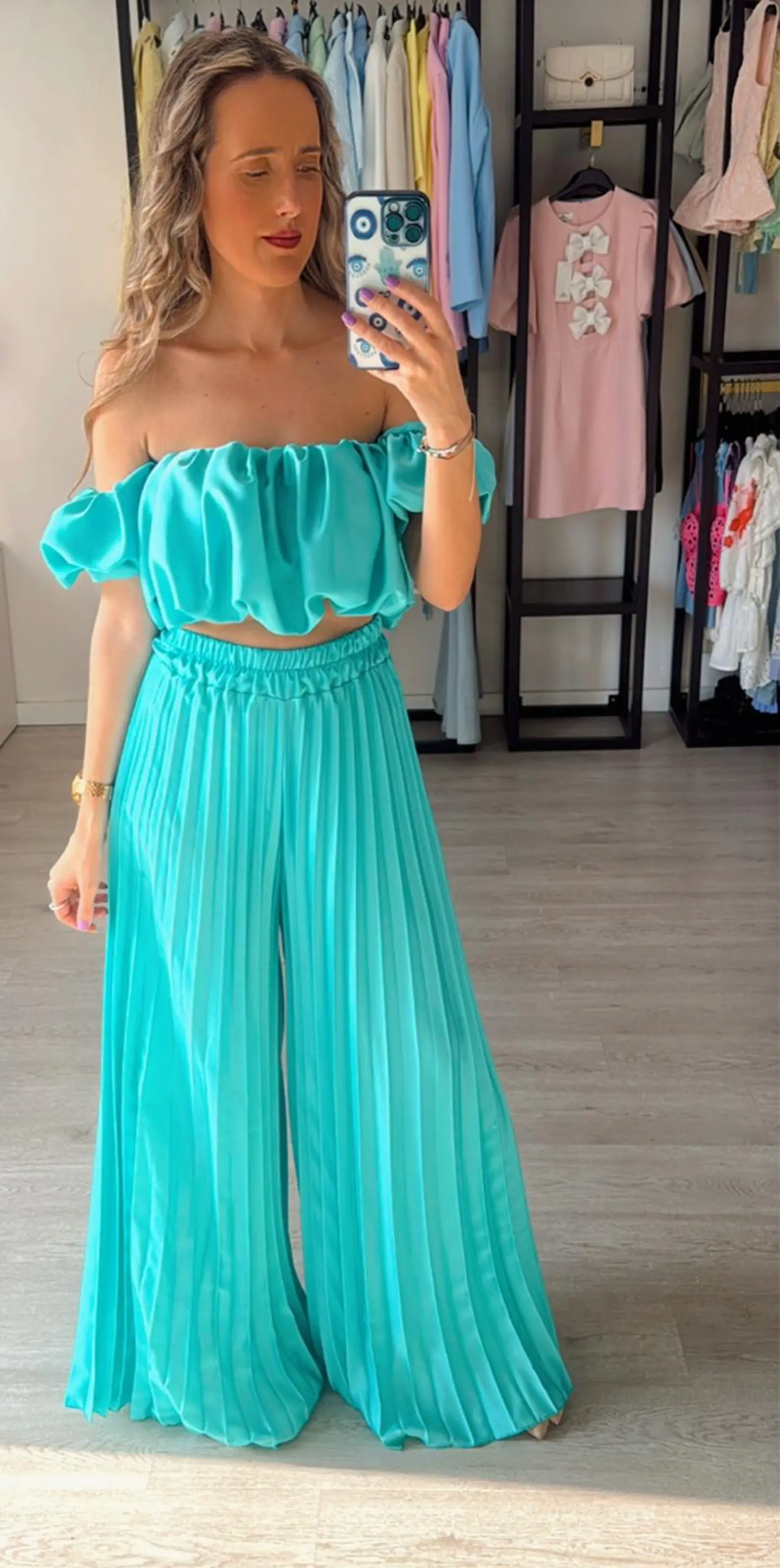 Conjunto de top e calça plissada 11