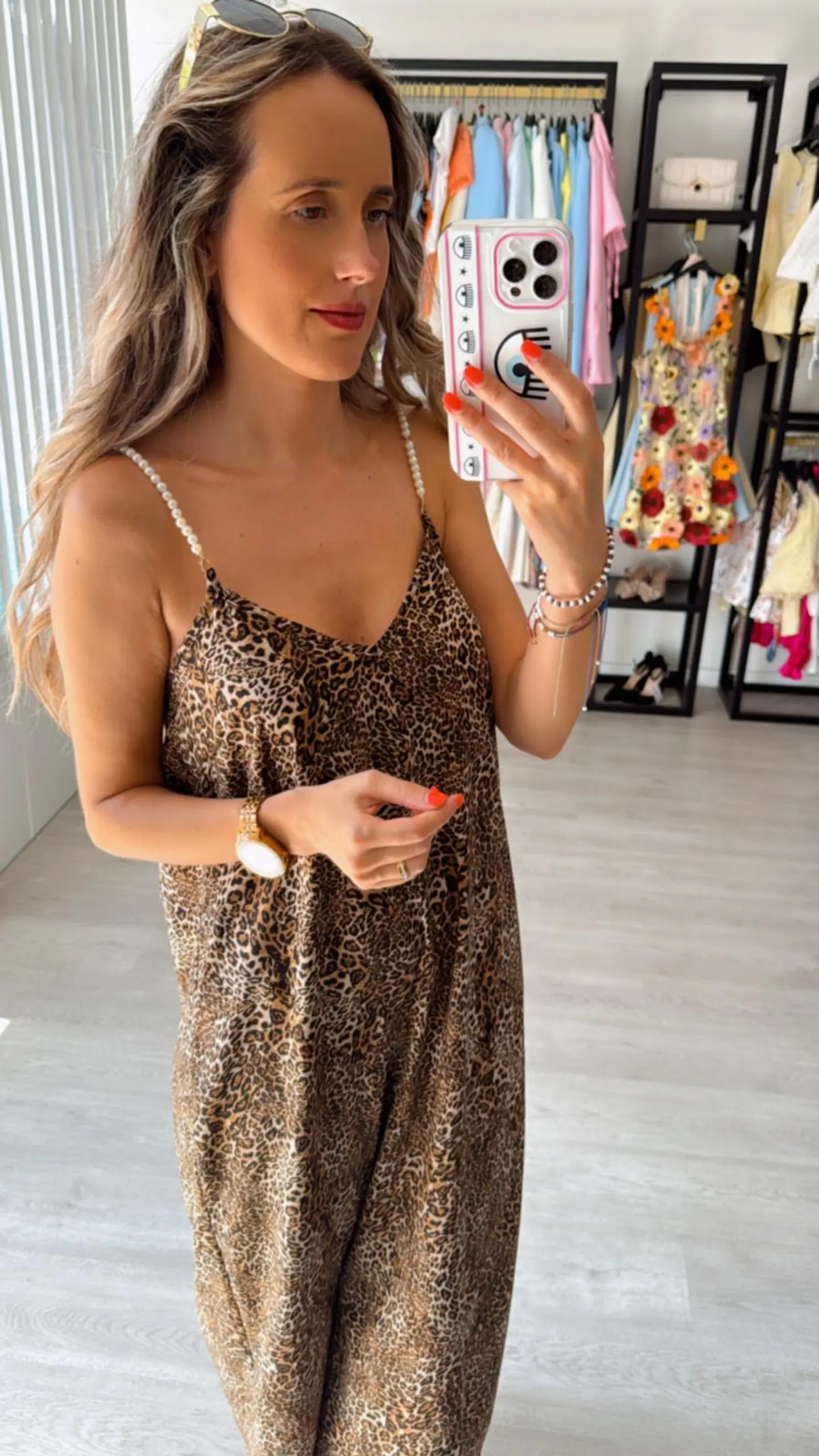 Vestido com Alças de Pérolas  3