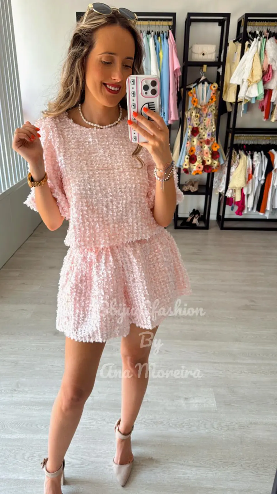 Conjunto Blusa mais Calção com Textura e Brilho 1