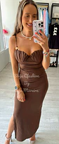 Vestido com detalhe em forma de concha na zona do peito - thumbnail 1