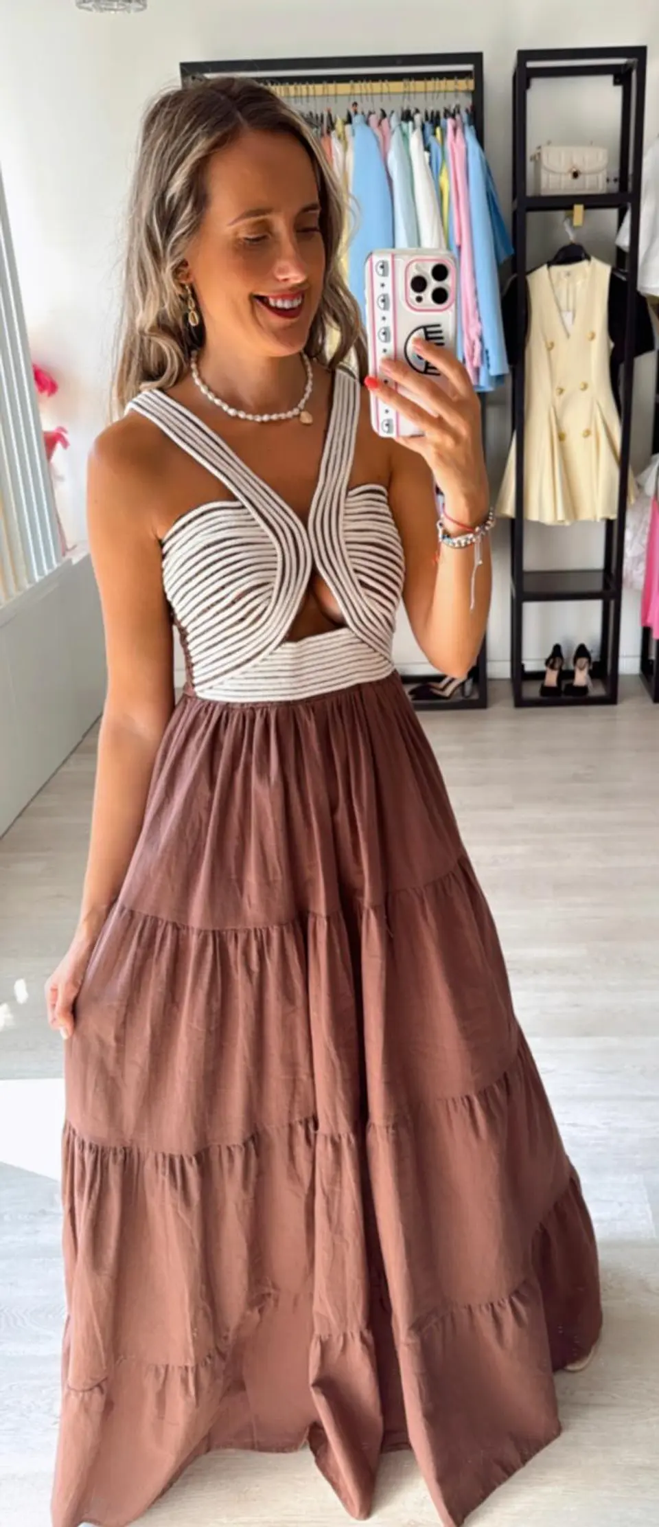 Vestido em linho com corpete em corda 10