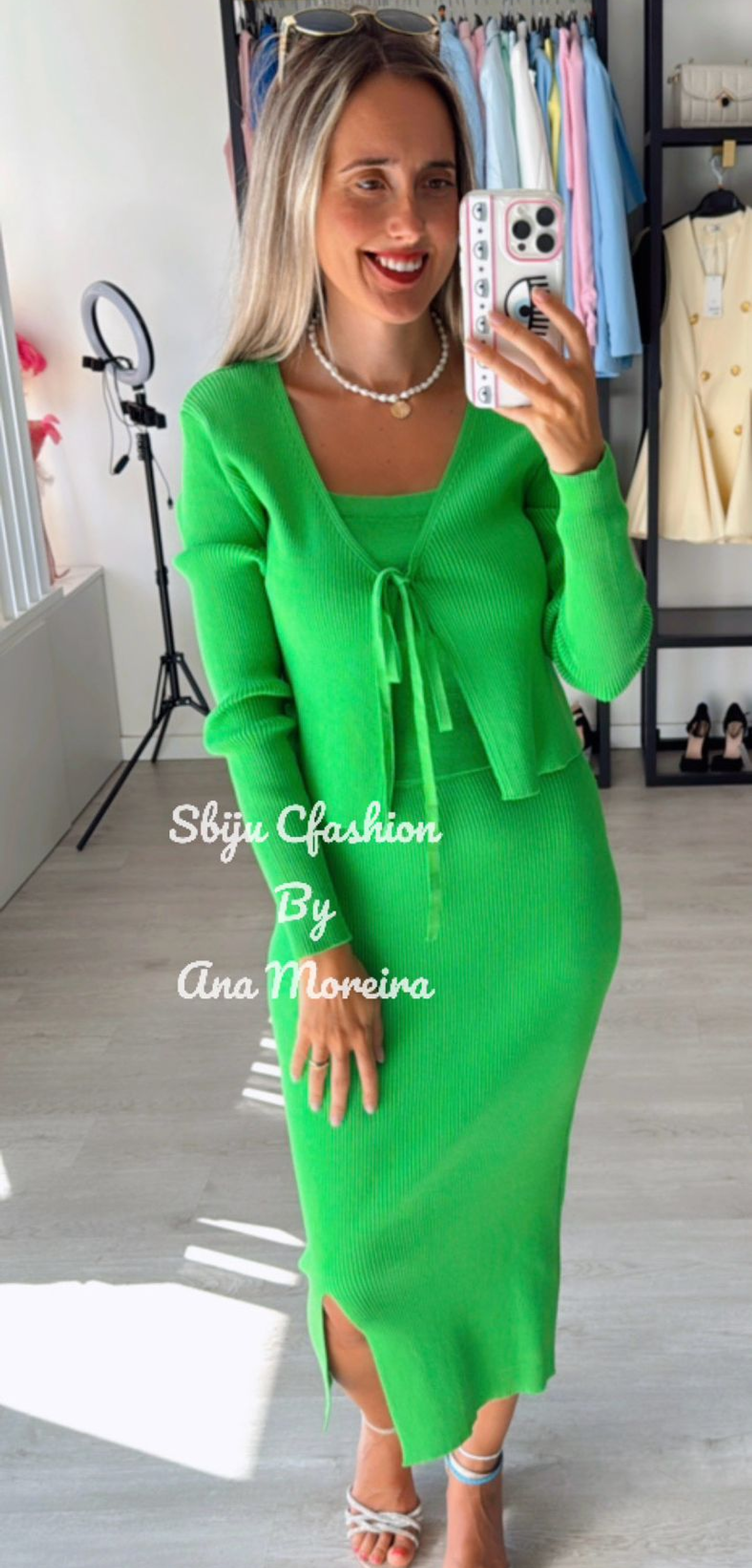 Conjunto de 3 Peças em Malha – Saia Midi, Top e Casaco 11