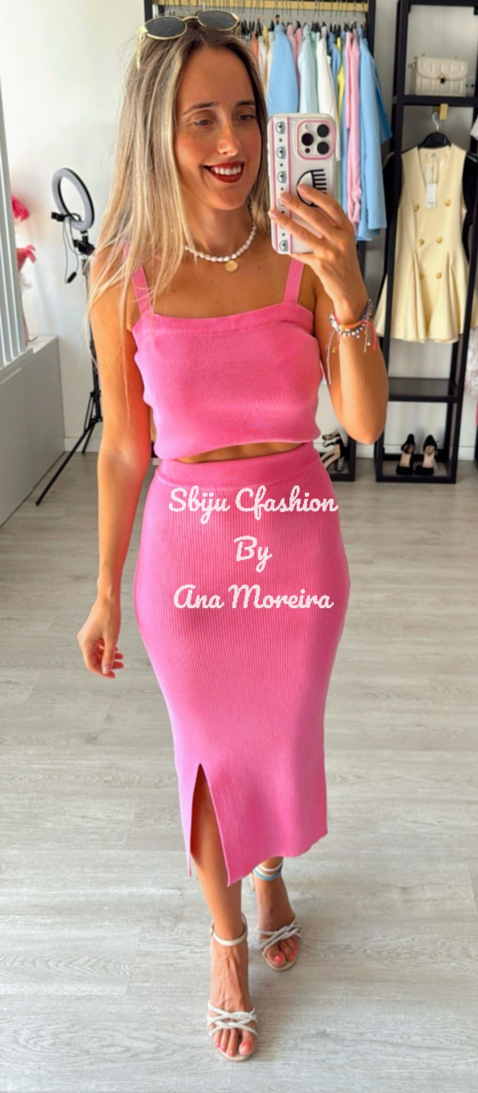 Conjunto de 3 Peças em Malha – Saia Midi, Top e Casaco 7