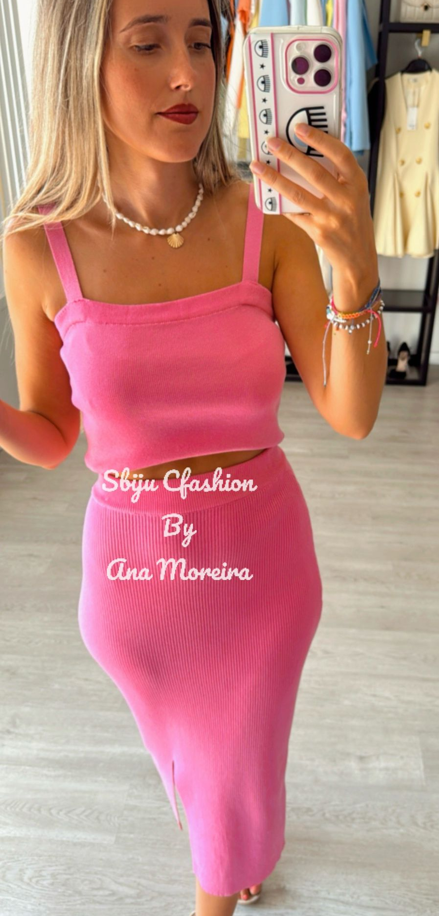 Conjunto de 3 Peças em Malha – Saia Midi, Top e Casaco 8