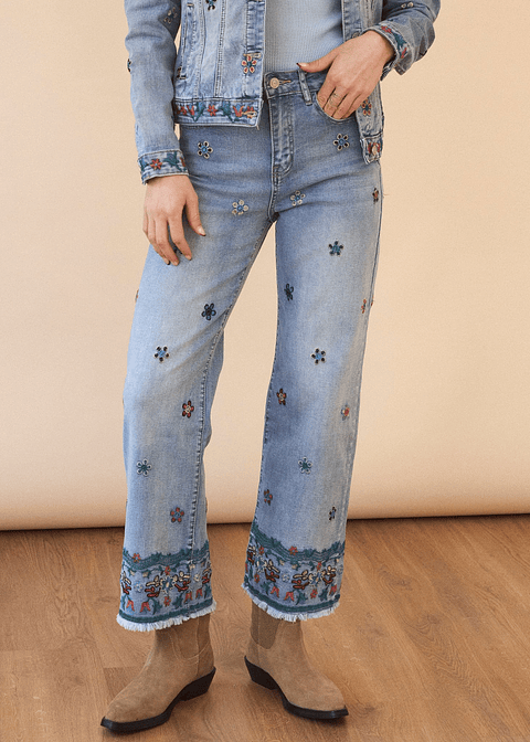 Calças de Ganga com Detalhes em Bordado
