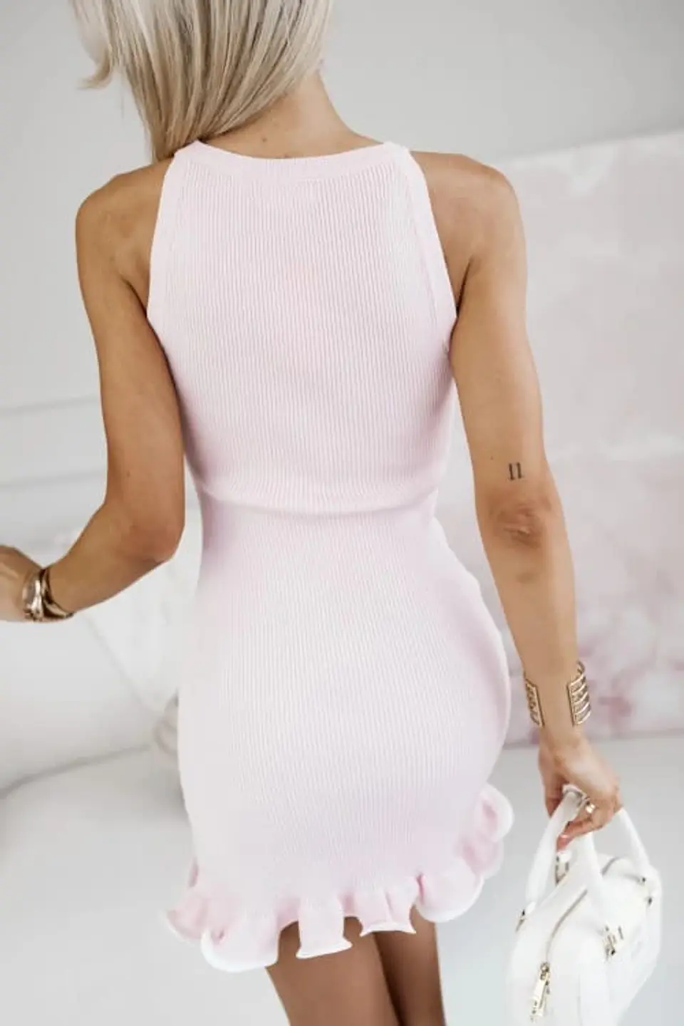 Vestido de Malha com Bainha Ruffle 7