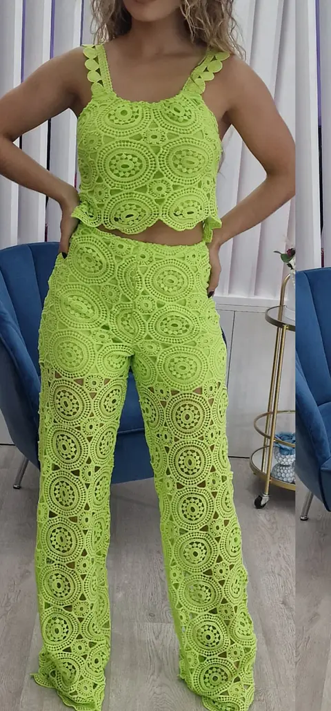 Conjunto Top e Calça em Croché - Tamanho M