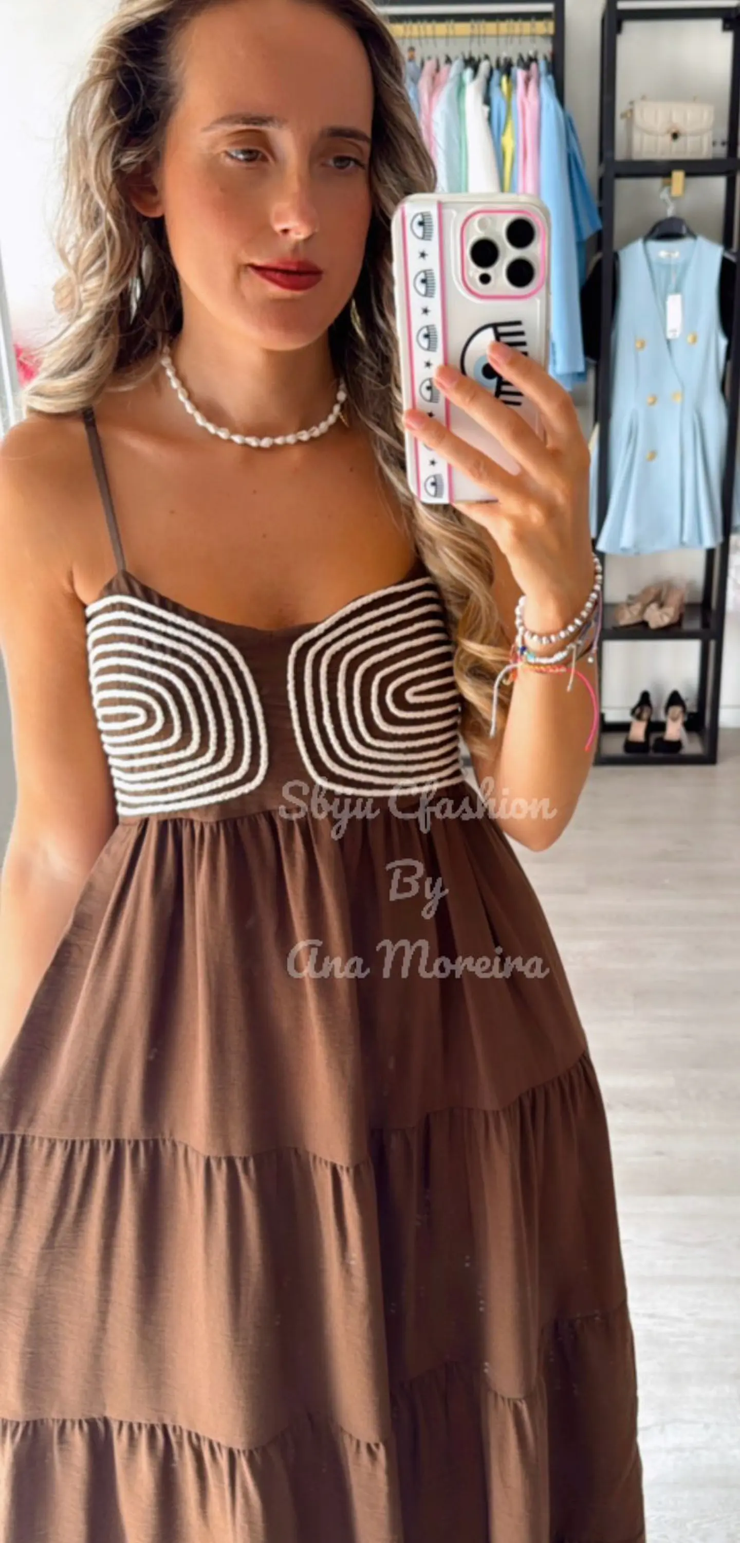 Vestido comprido com detalhe em corda no peito 14