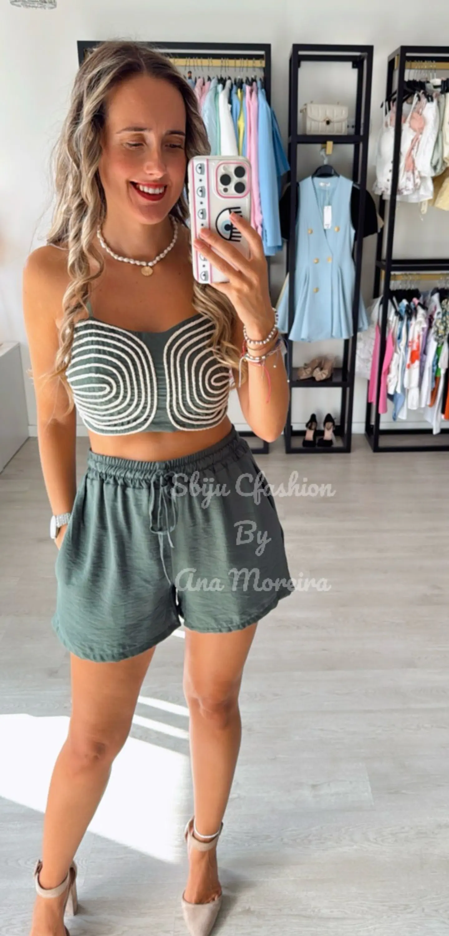 Conjunto de calção e top com efeito de corda 4