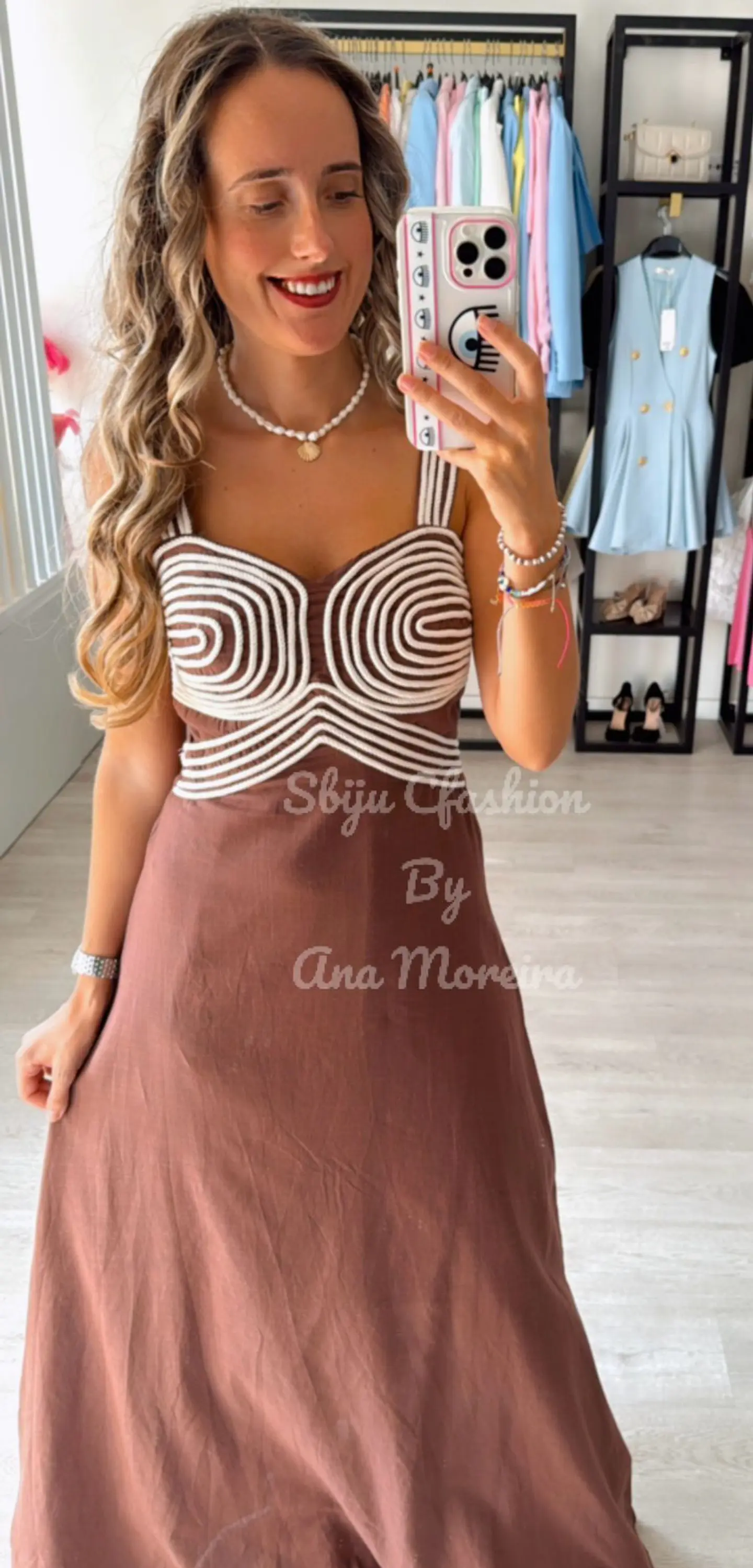 Vestido em linho com detalhes em corda 7