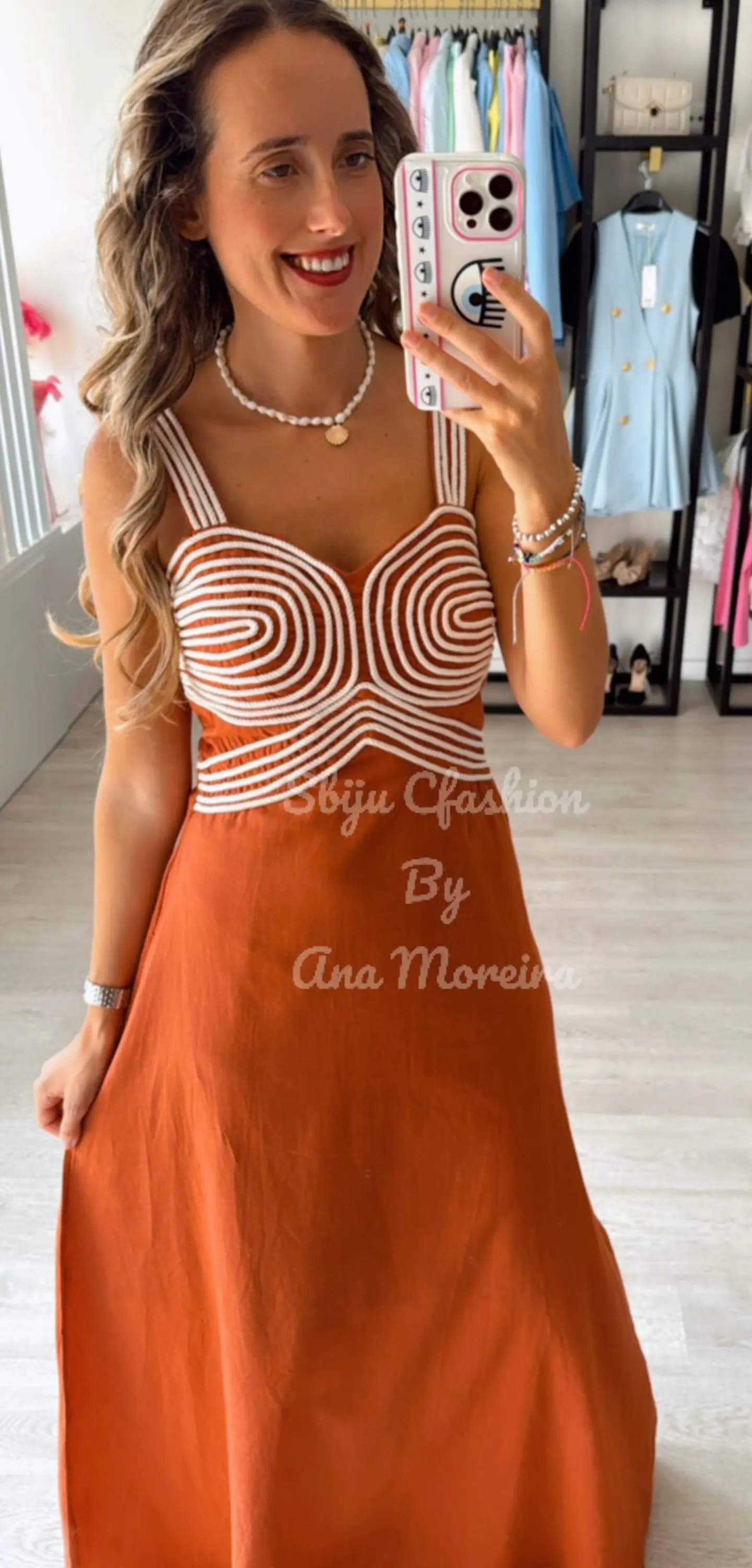 Vestido em linho com detalhes em corda 12