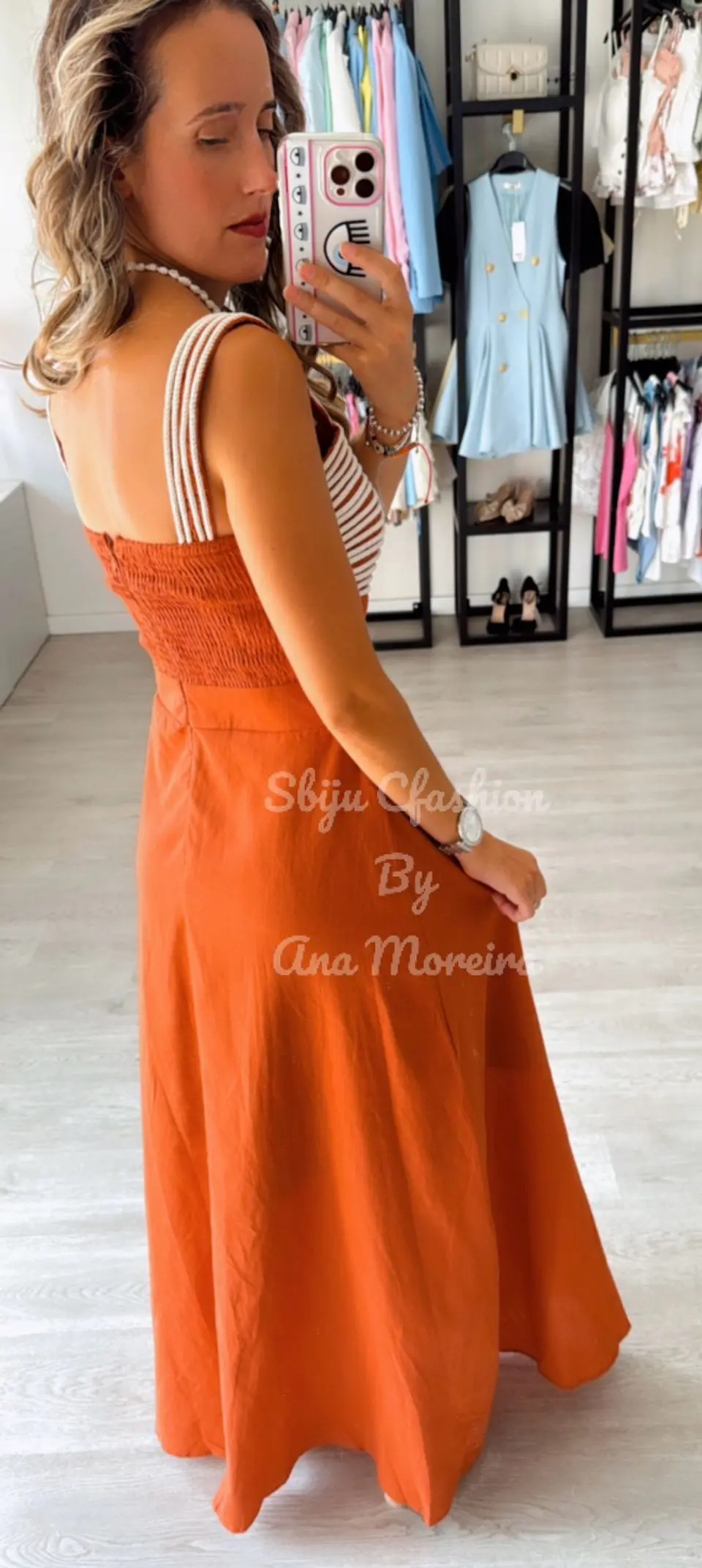 Vestido em linho com detalhes em corda 16