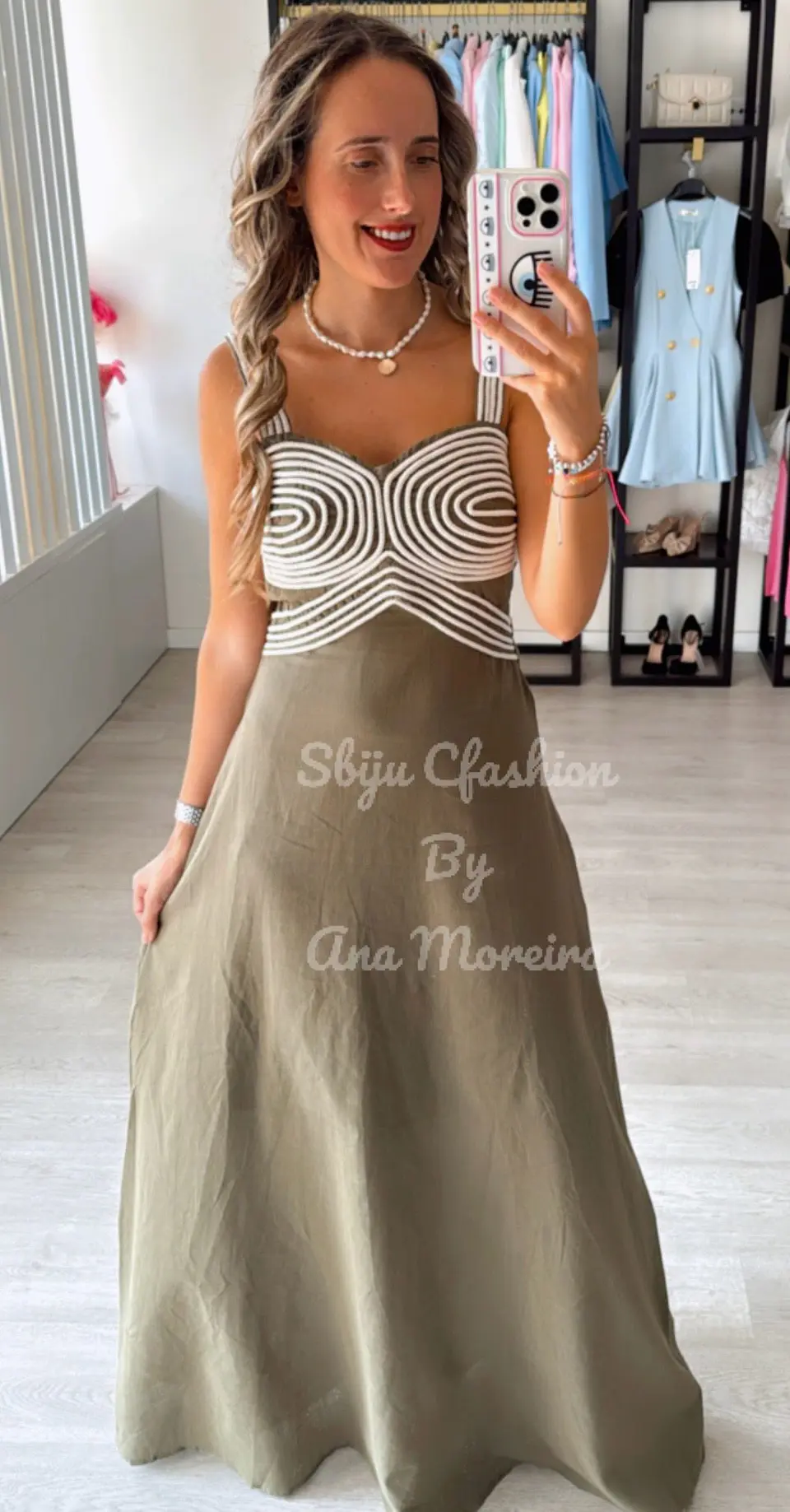 Vestido em linho com detalhes em corda 1