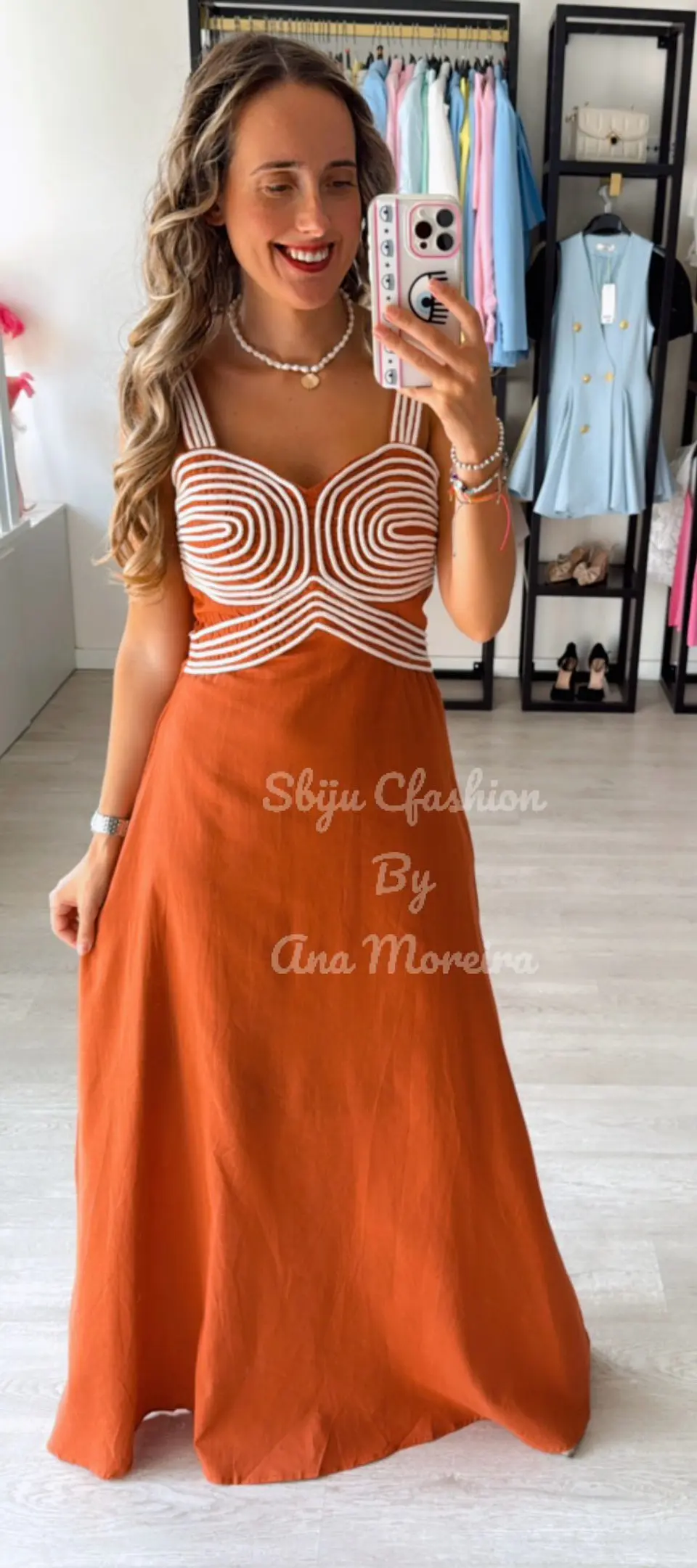 Vestido em linho com detalhes em corda 14