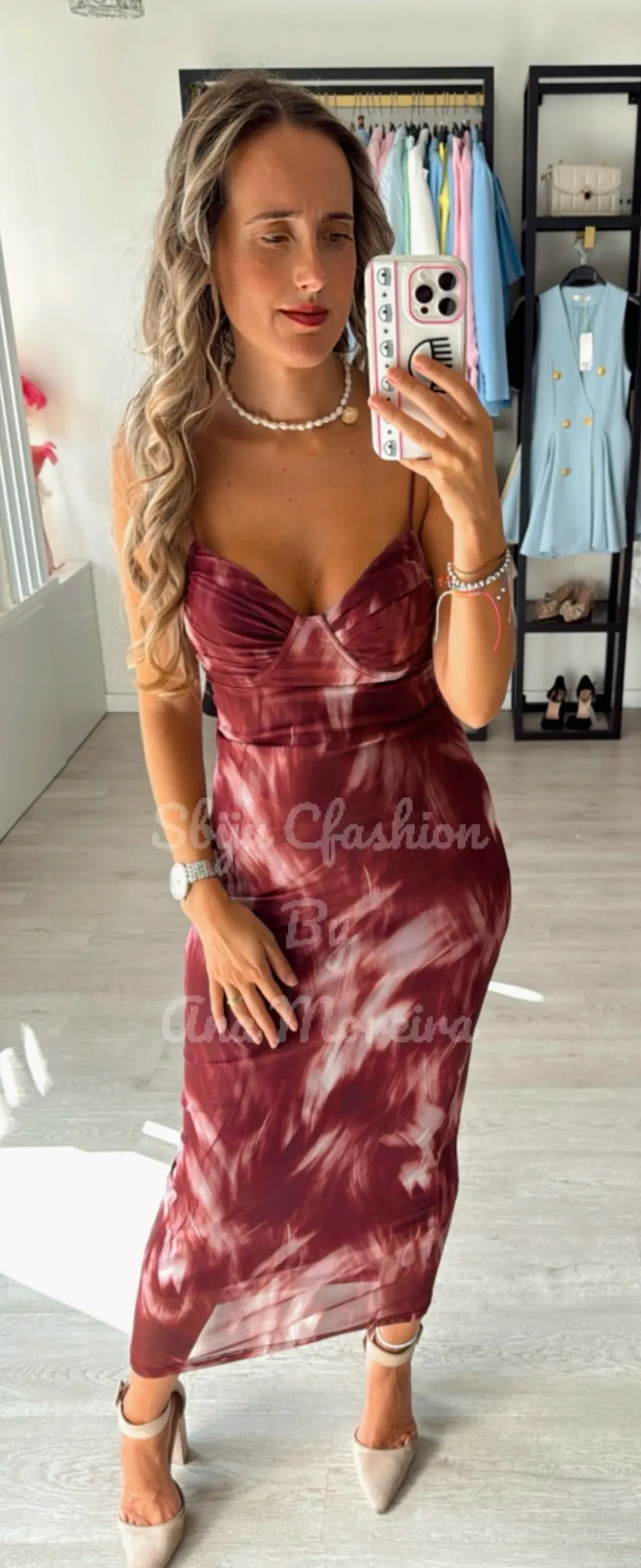 Vestido midi justo de alça estampado 8