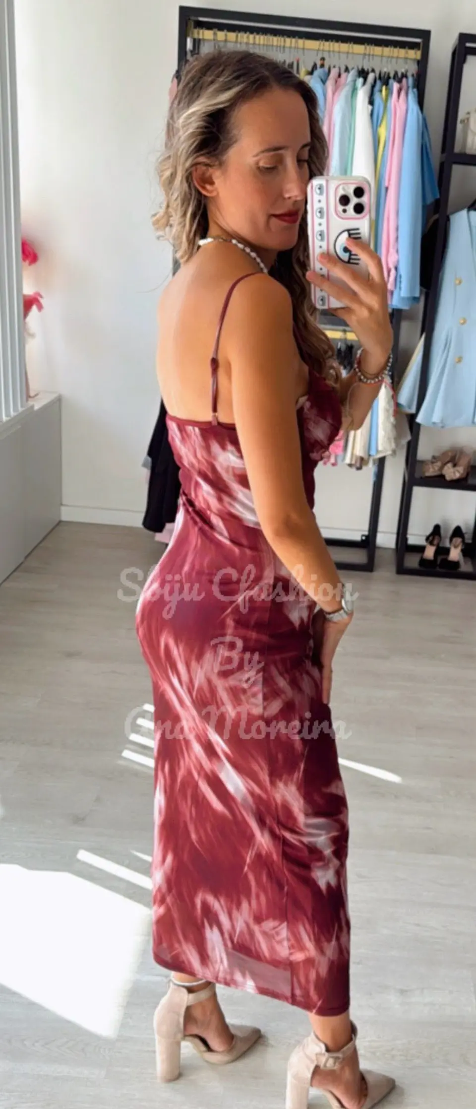 Vestido midi justo de alça estampado 9