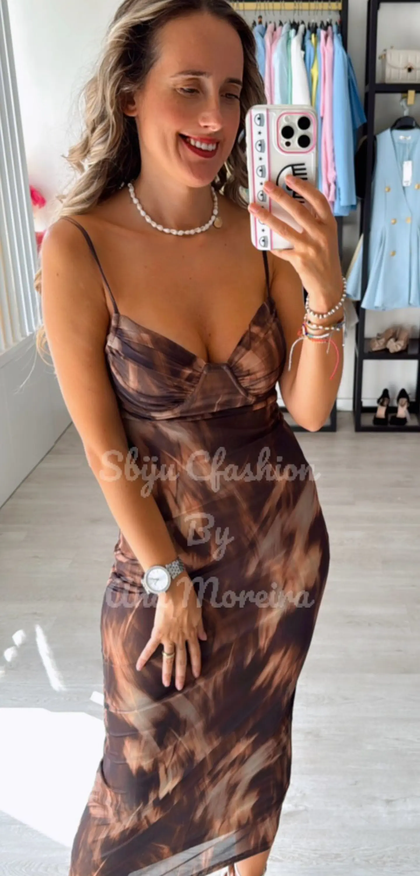 Vestido midi justo de alça estampado 7