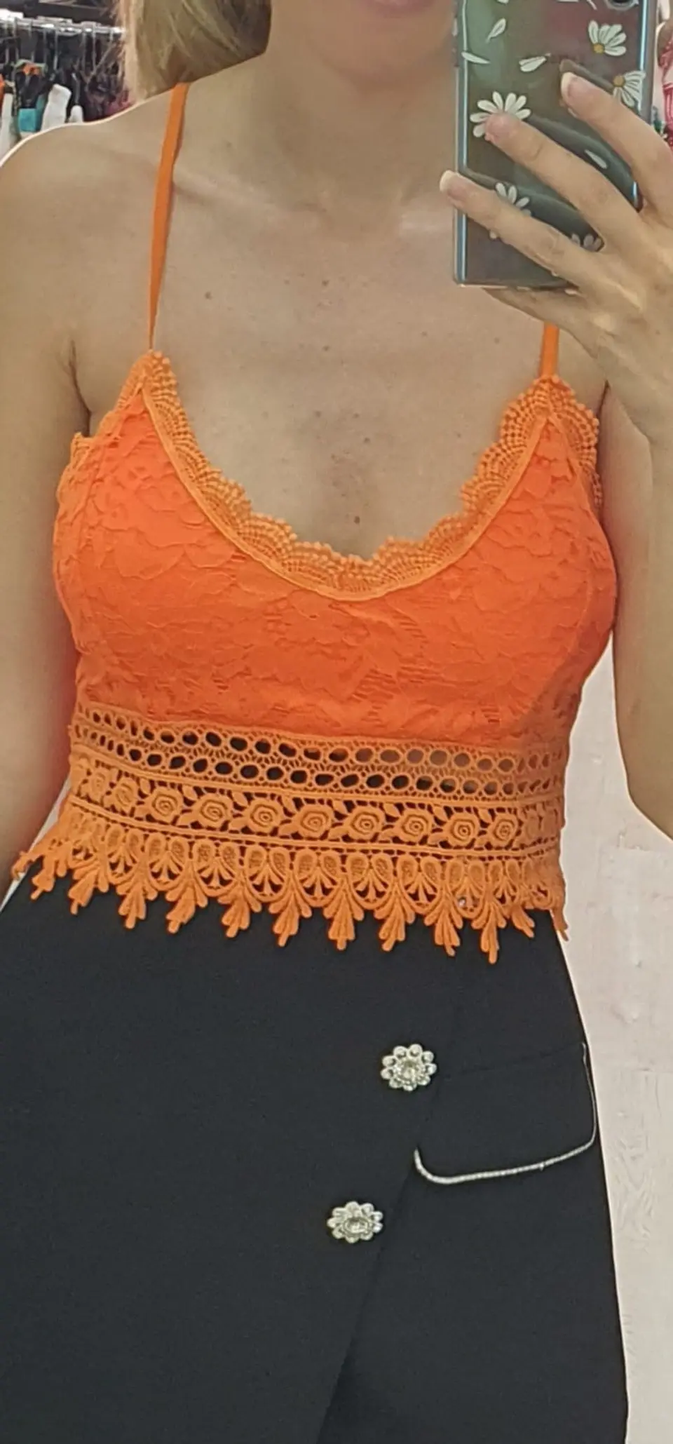 Top em Renda Laranja 1