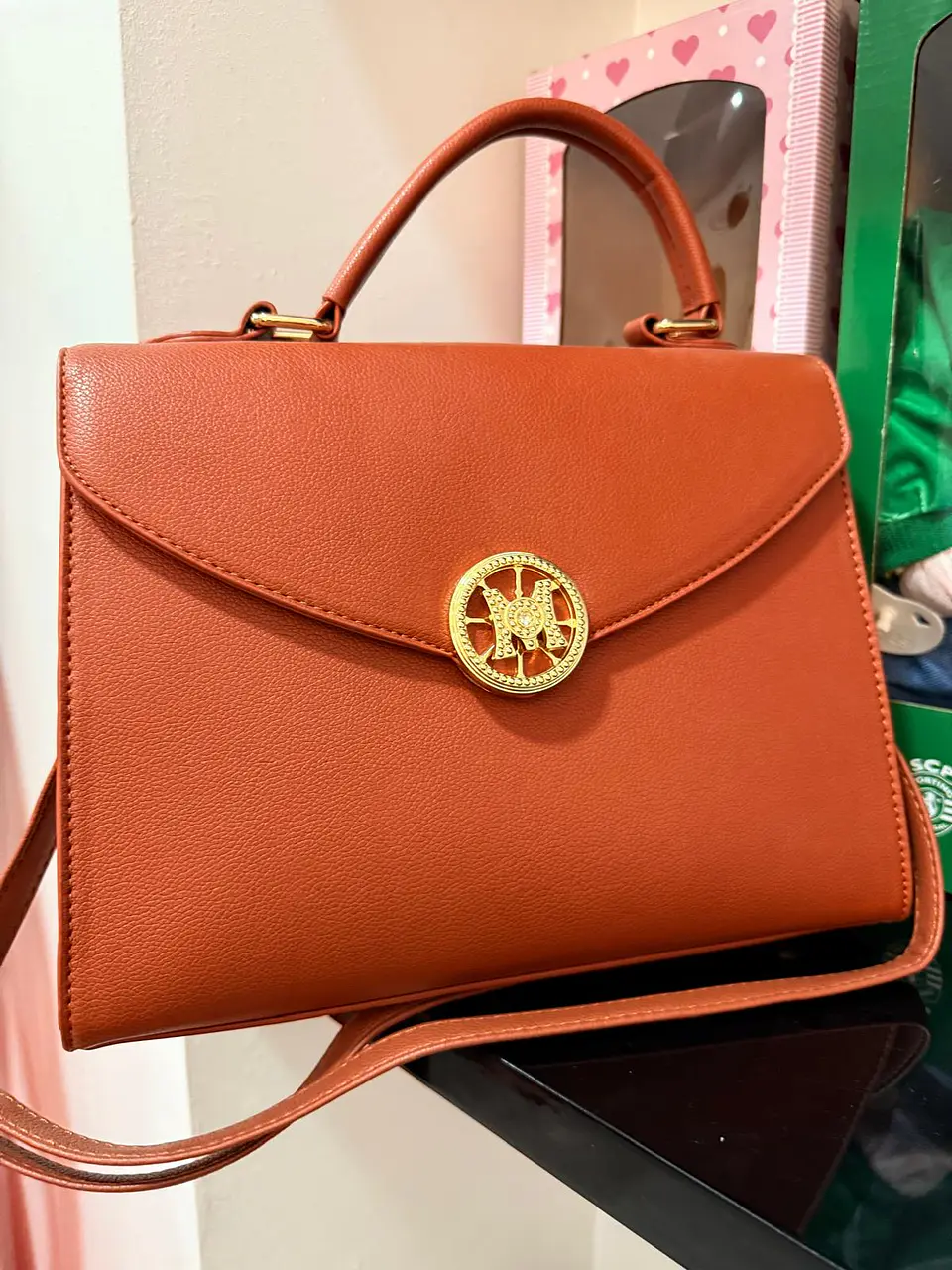 Mala Castanha com Detalhe em Brilhante 1