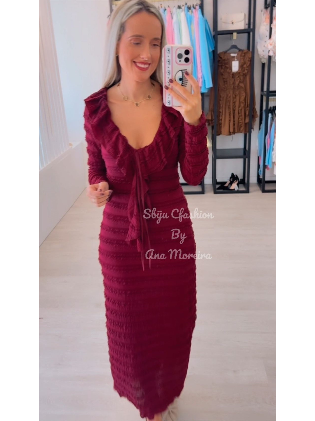 Vestido em Malha Canelada com Efeito Frisado 10