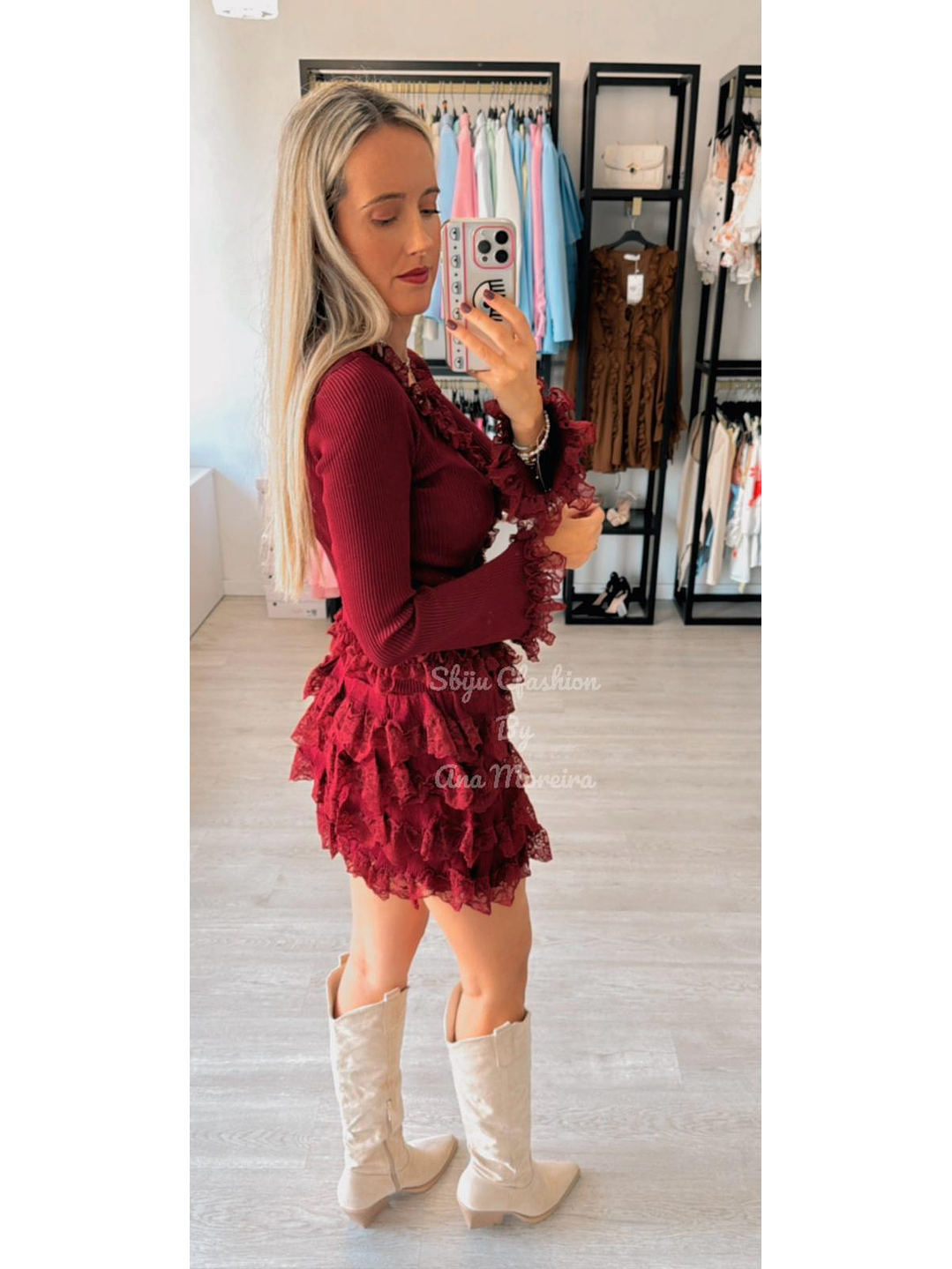 Conjunto de Saia e Casaco com Folhos em Renda 10