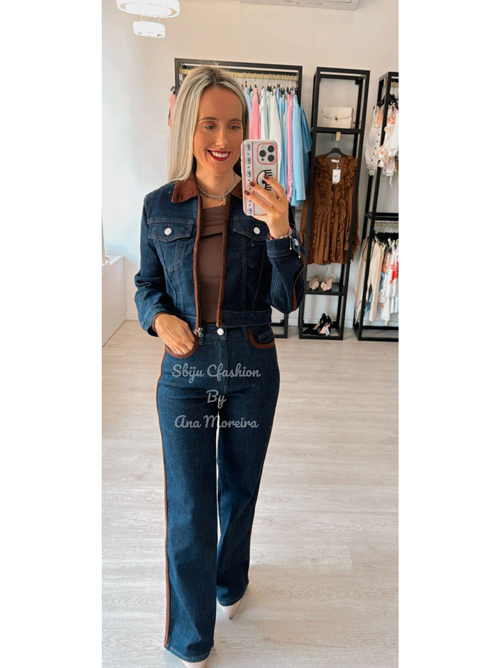 Conjunto em Ganga Queen Hearts com Detalhes Castanhos 3