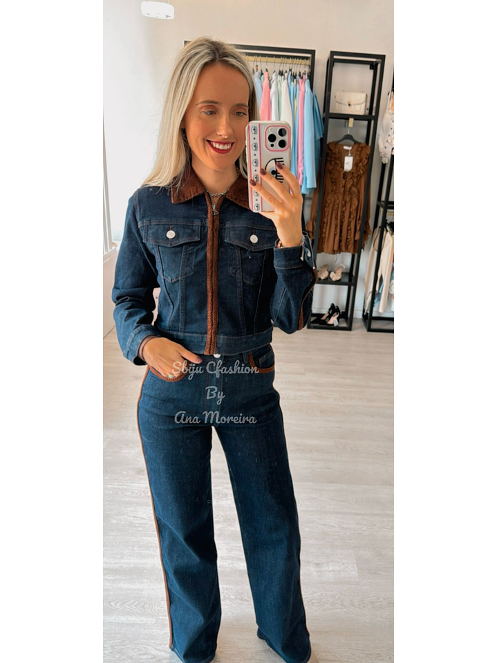 Conjunto em Ganga Queen Hearts com Detalhes Castanhos 2